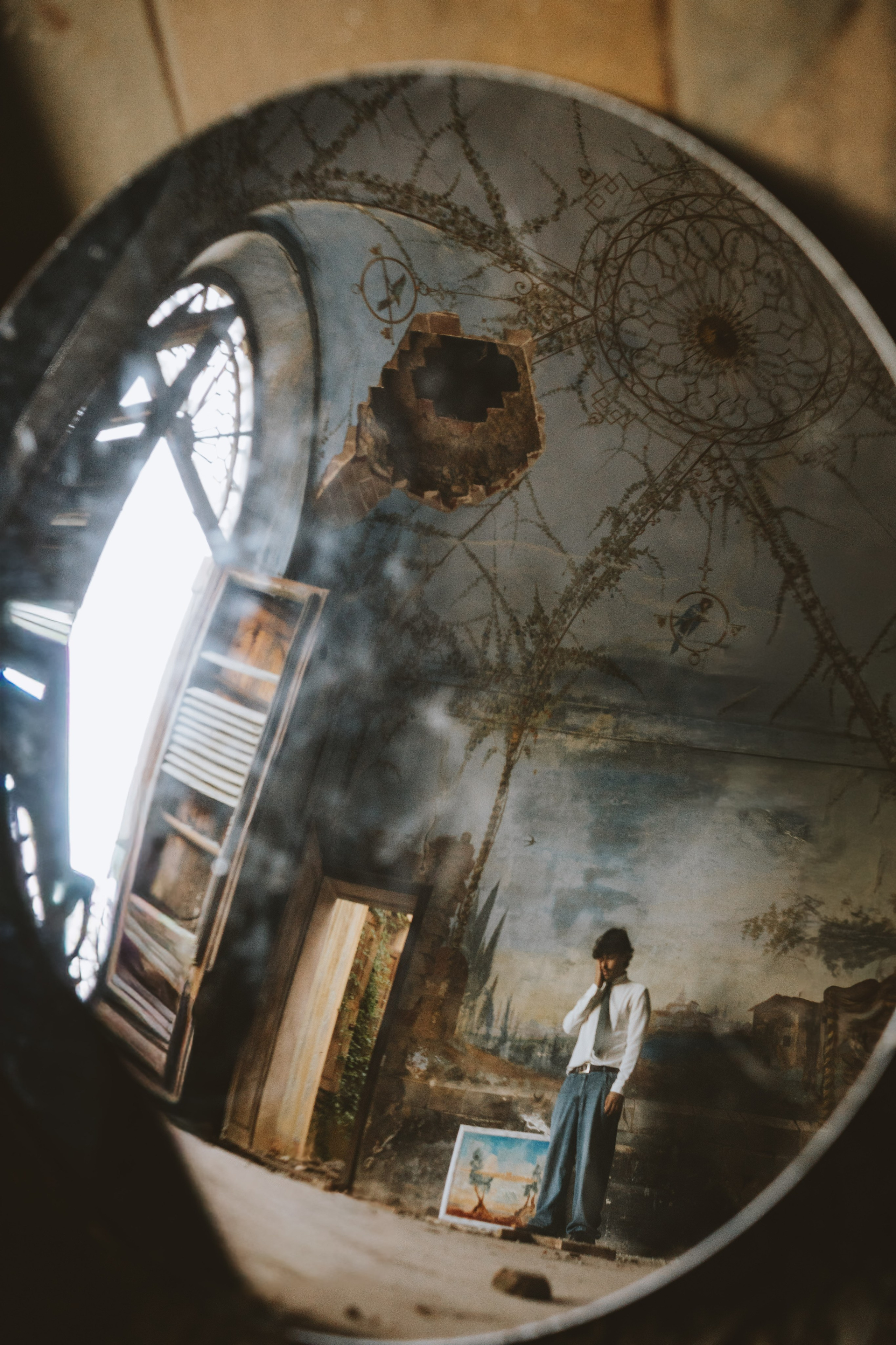 Cinematic Portraits in Prato | Abandoned Villa Musician Session. Wedding Photographer in Florence, Pisa & Tuscany | Candid & Elegant Photography in Italy