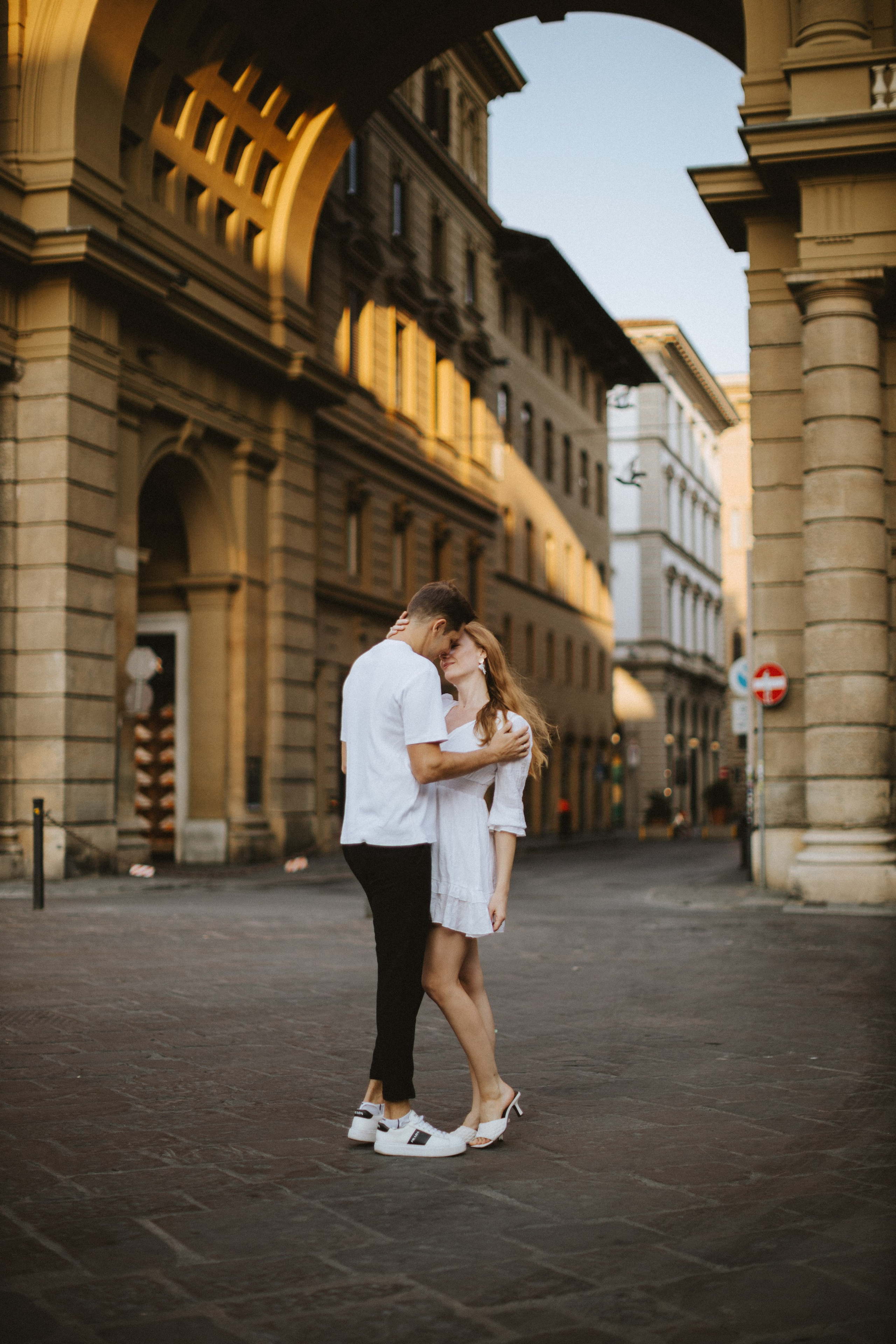 Tuscany & Florence Couples Photographer | Romantic Photoshoots | Kutsan Photography. Wedding Photographer in Florence, Pisa & Tuscany | Candid & Elegant Photography in Italy