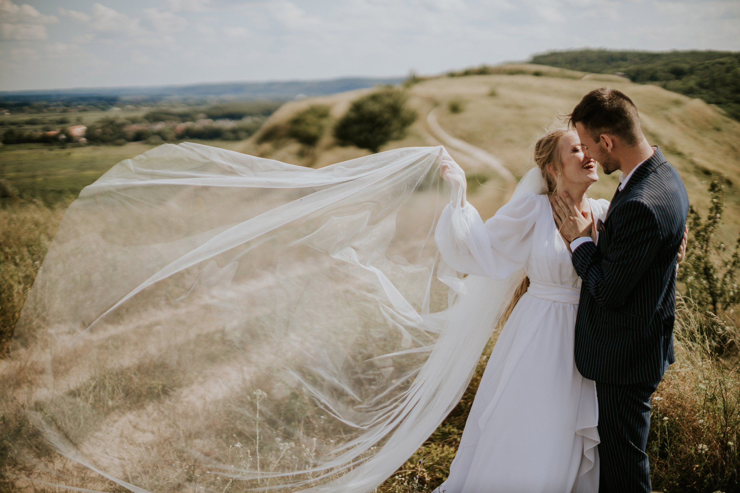 Artem & Anya. Wedding Photographer in Florence, Pisa & Tuscany | Candid & Elegant Photography in Italy