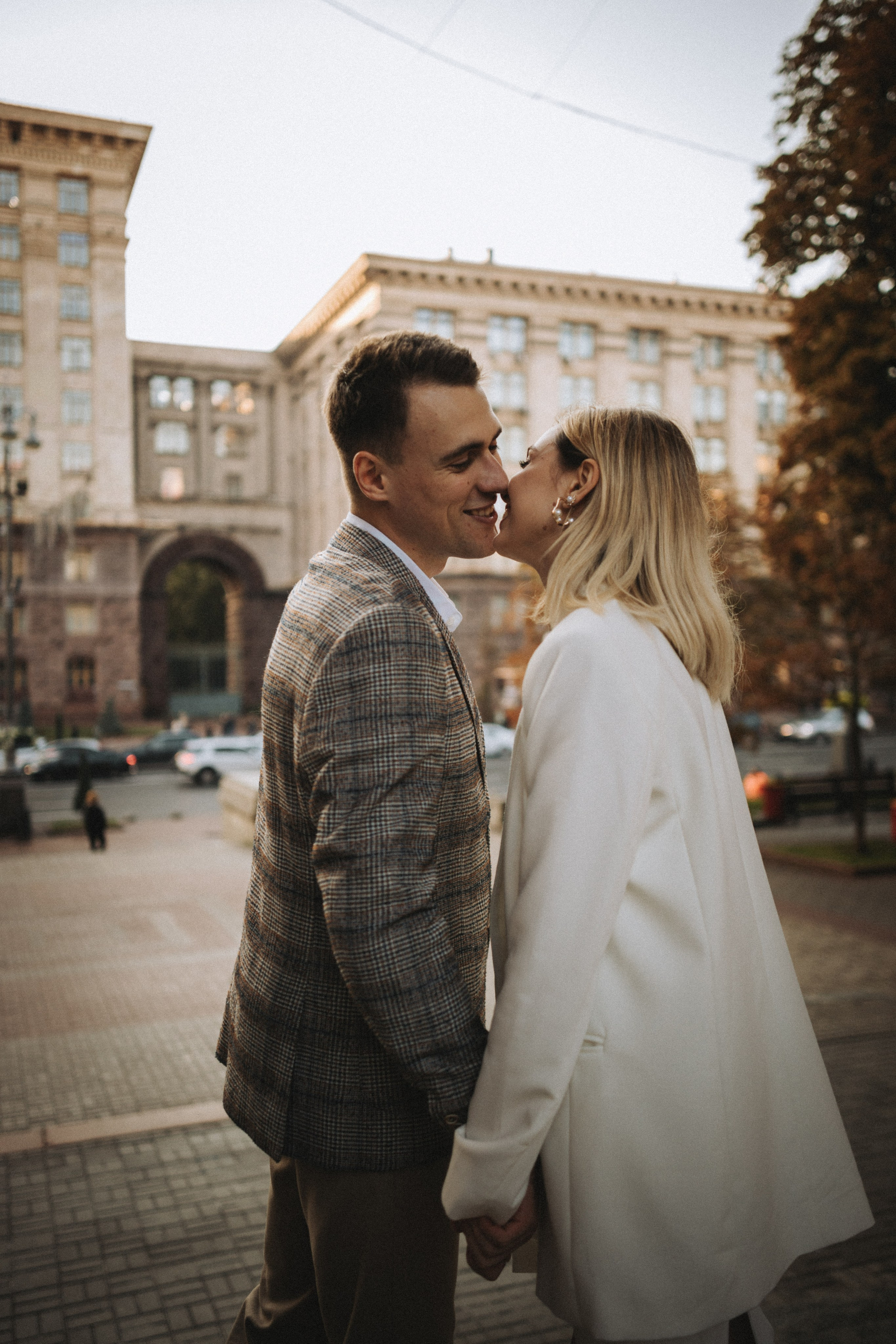 Servizio fotografico di coppia romantico dopo la pioggia - Vlad & Darina. Fotografo di matrimoni a Firenze, Pisa e Toscana | Fotografia spontanea ed elegante in Italia