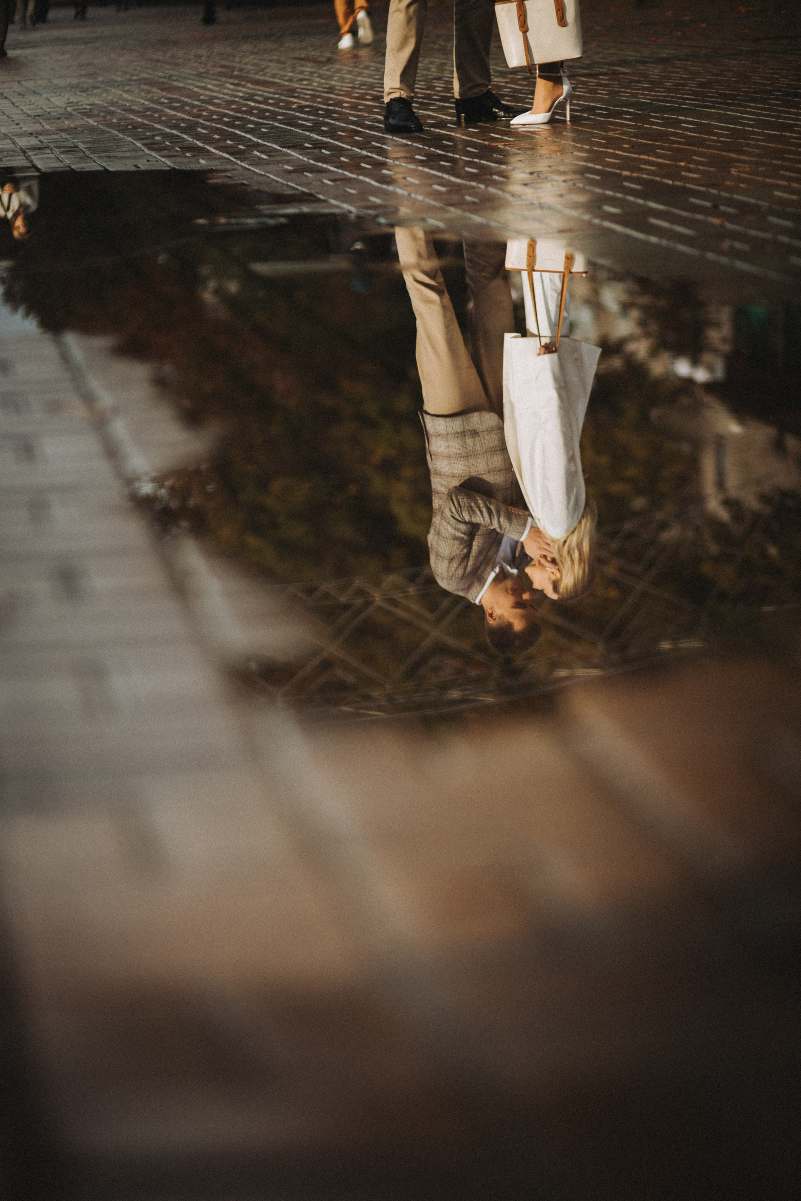 Servizio fotografico di coppia romantico dopo la pioggia - Vlad & Darina. Fotografo di matrimoni a Firenze, Pisa e Toscana | Fotografia spontanea ed elegante in Italia