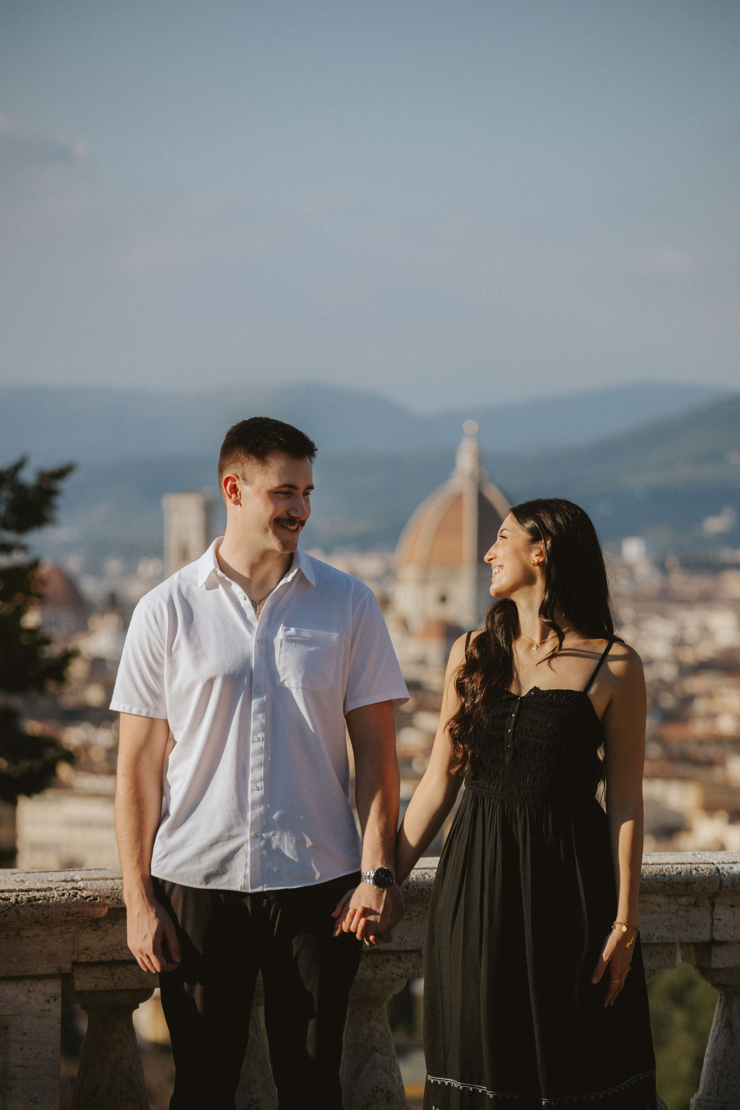 Tuscany & Florence Couples Photographer | Romantic Photoshoots | Kutsan Photography. Wedding Photographer in Florence, Pisa & Tuscany | Candid & Elegant Photography in Italy