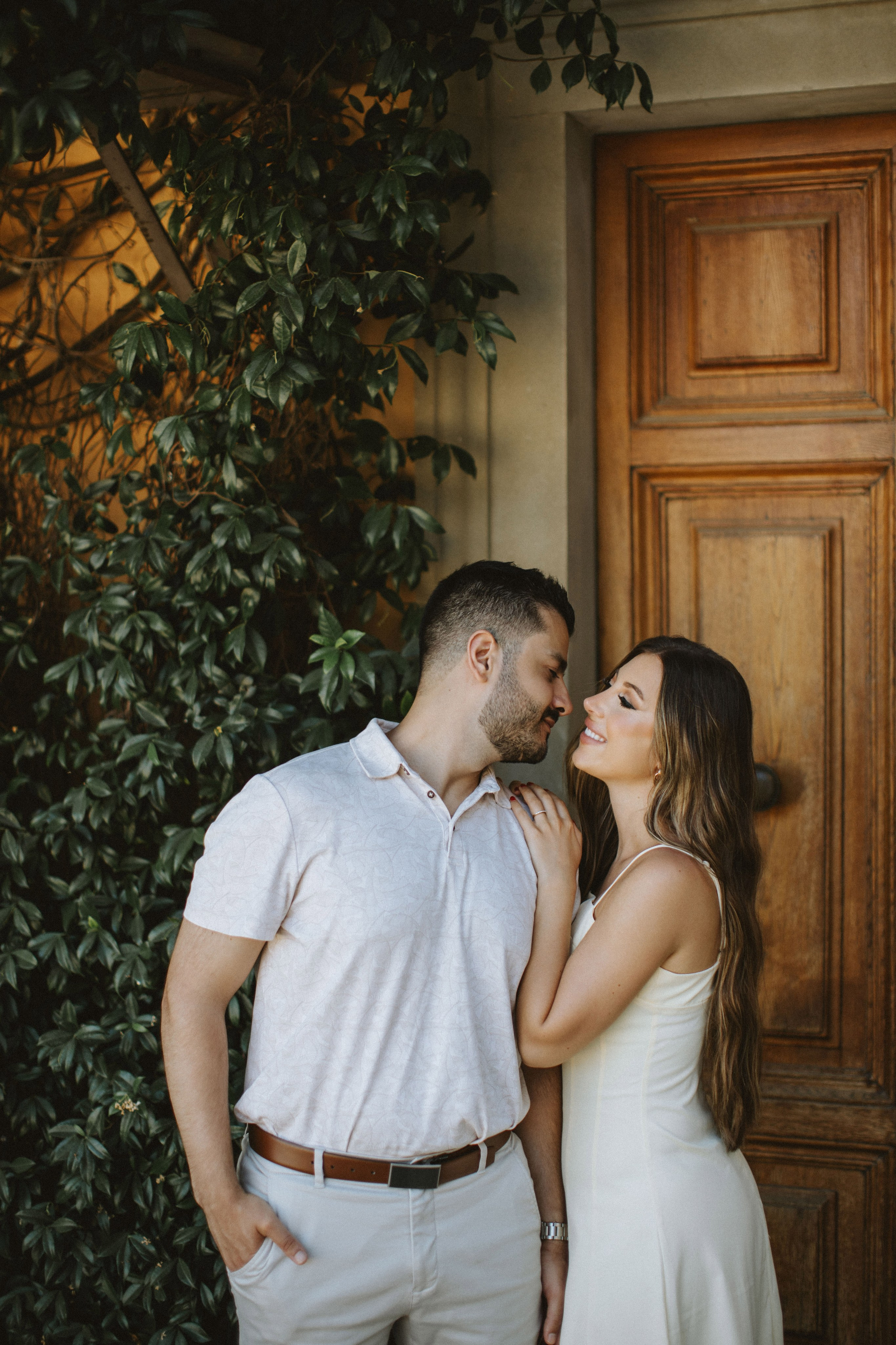 Couple Photoshoot in Florence at Sunrise | Romantic Engagement & Wedding Photography. Wedding Photographer in Florence, Pisa & Tuscany | Candid & Elegant Photography in Italy