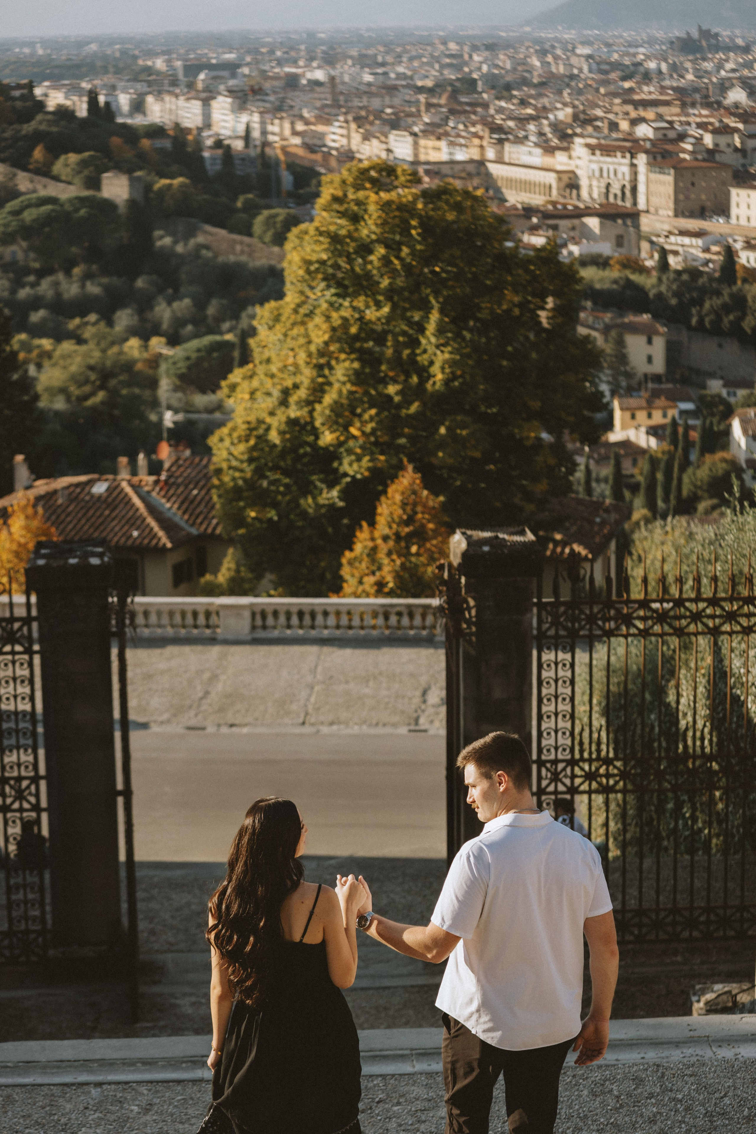 Tuscany & Florence Couples Photographer | Romantic Photoshoots | Kutsan Photography. Wedding Photographer in Florence, Pisa & Tuscany | Candid & Elegant Photography in Italy