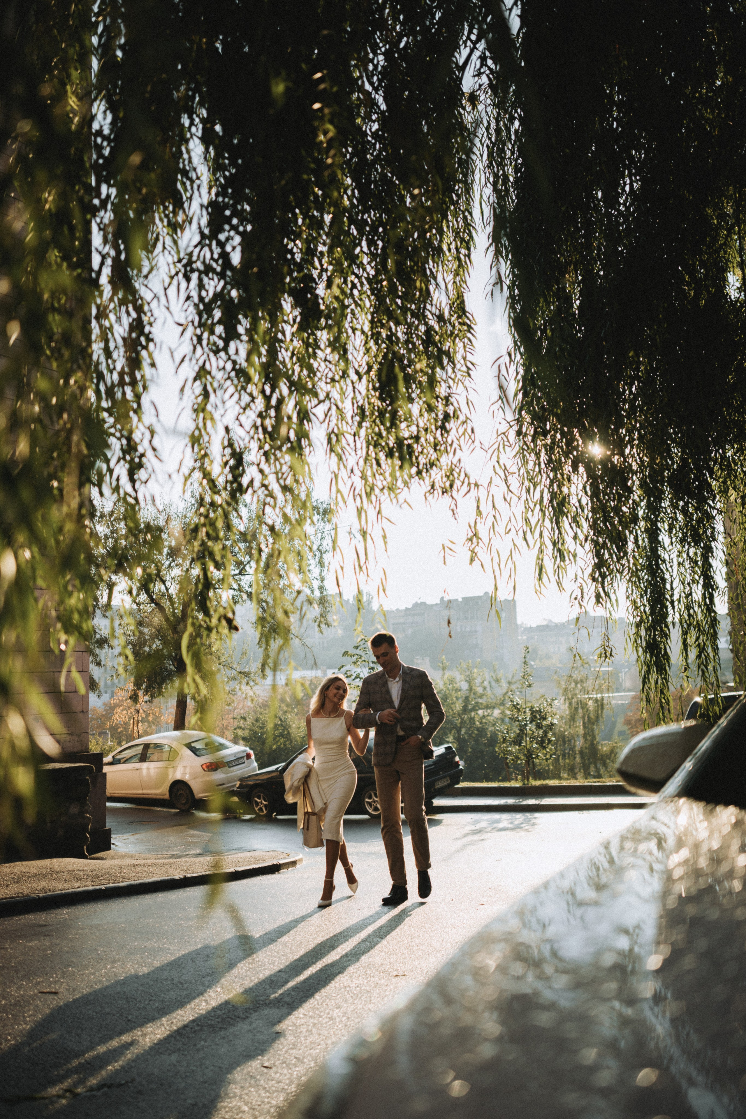 Servizio fotografico di coppia romantico dopo la pioggia - Vlad & Darina. Fotografo di matrimoni a Firenze, Pisa e Toscana | Fotografia spontanea ed elegante in Italia