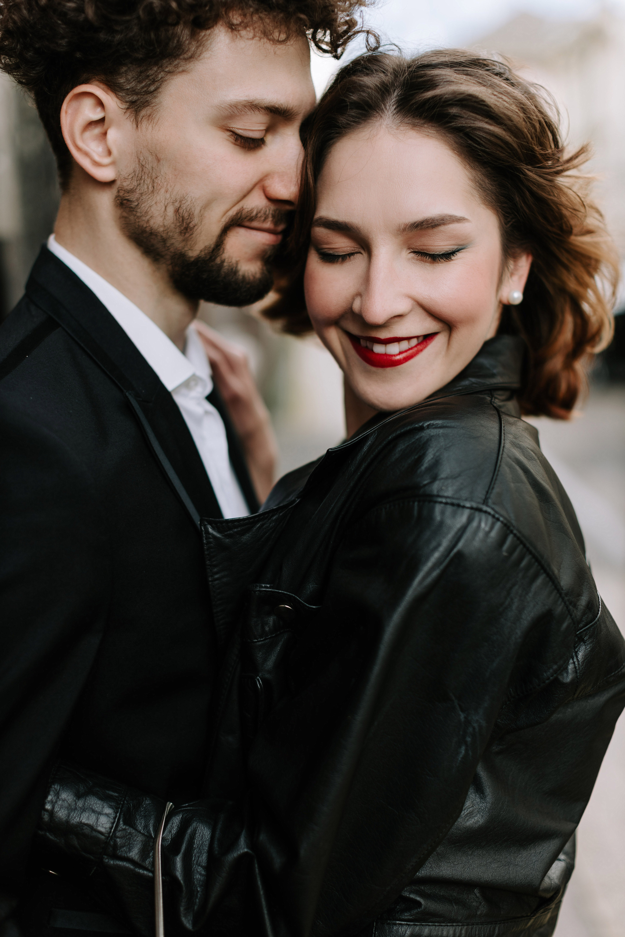 Фотосессия влюбленной пары в городе. Wedding Photographer in Florence, Pisa & Tuscany | Candid & Elegant Photography in Italy