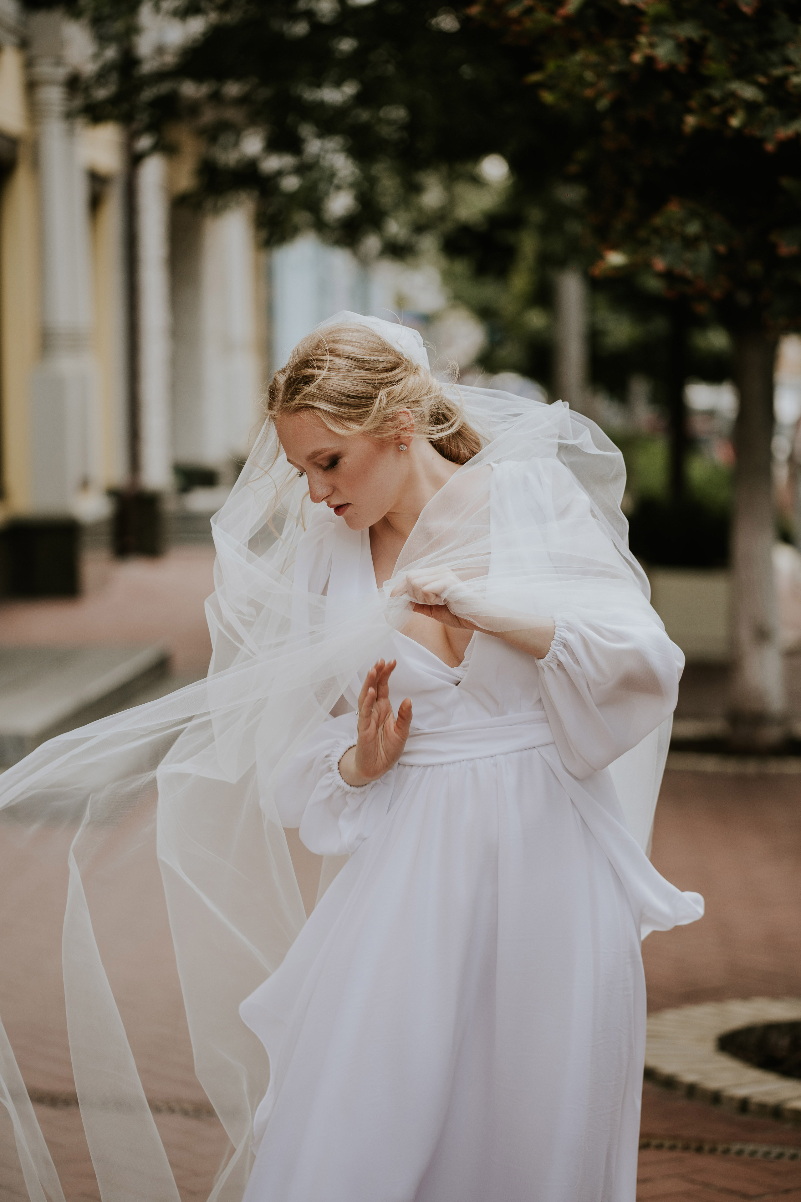 Artem & Anya. Wedding Photographer in Florence, Pisa & Tuscany | Candid & Elegant Photography in Italy