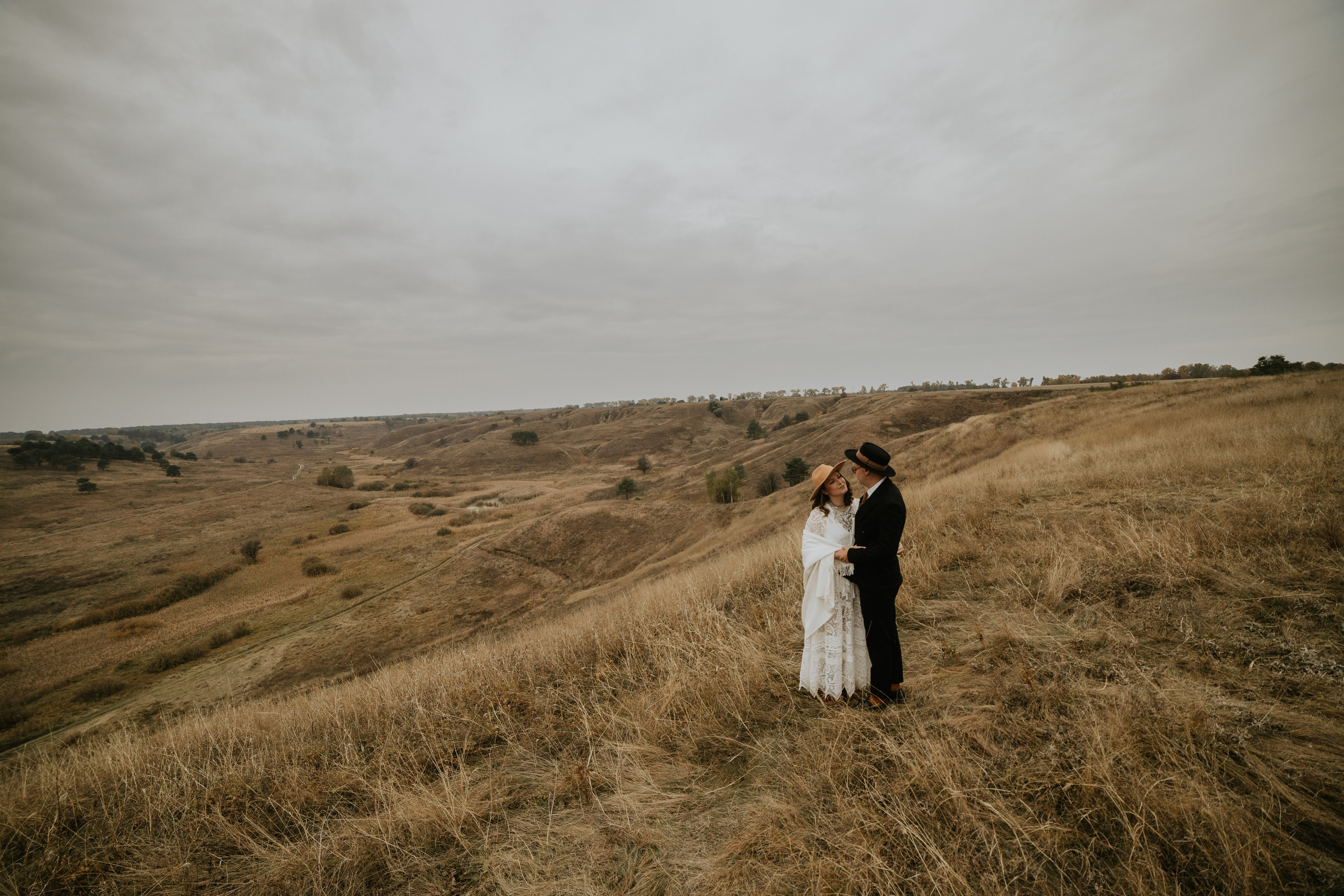 Roman & Anya. Fotografo di matrimoni a Firenze, Pisa e Toscana | Fotografia spontanea ed elegante in Italia