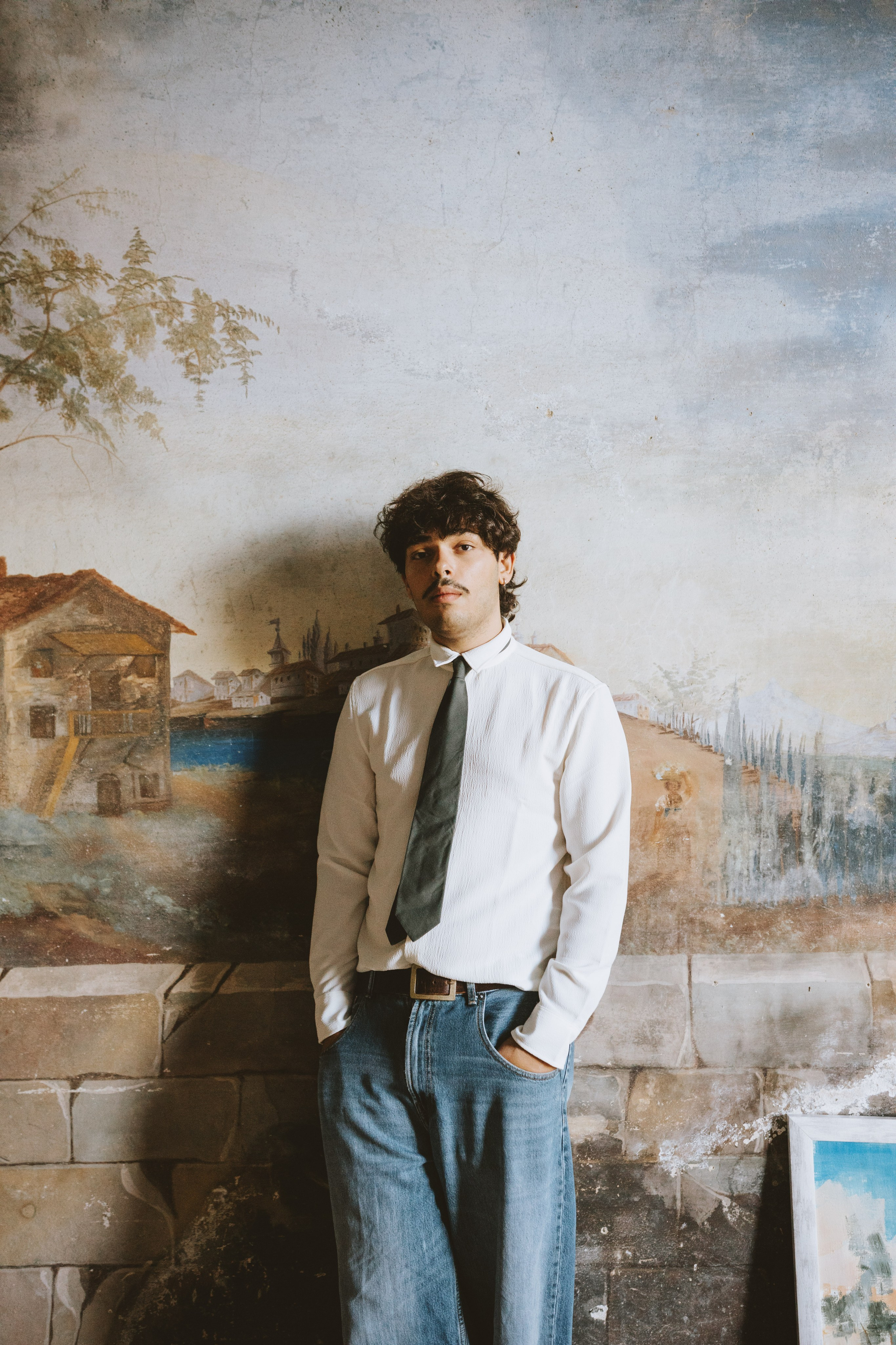 Cinematic Portraits in Prato | Abandoned Villa Musician Session. Wedding Photographer in Florence, Pisa & Tuscany | Candid & Elegant Photography in Italy