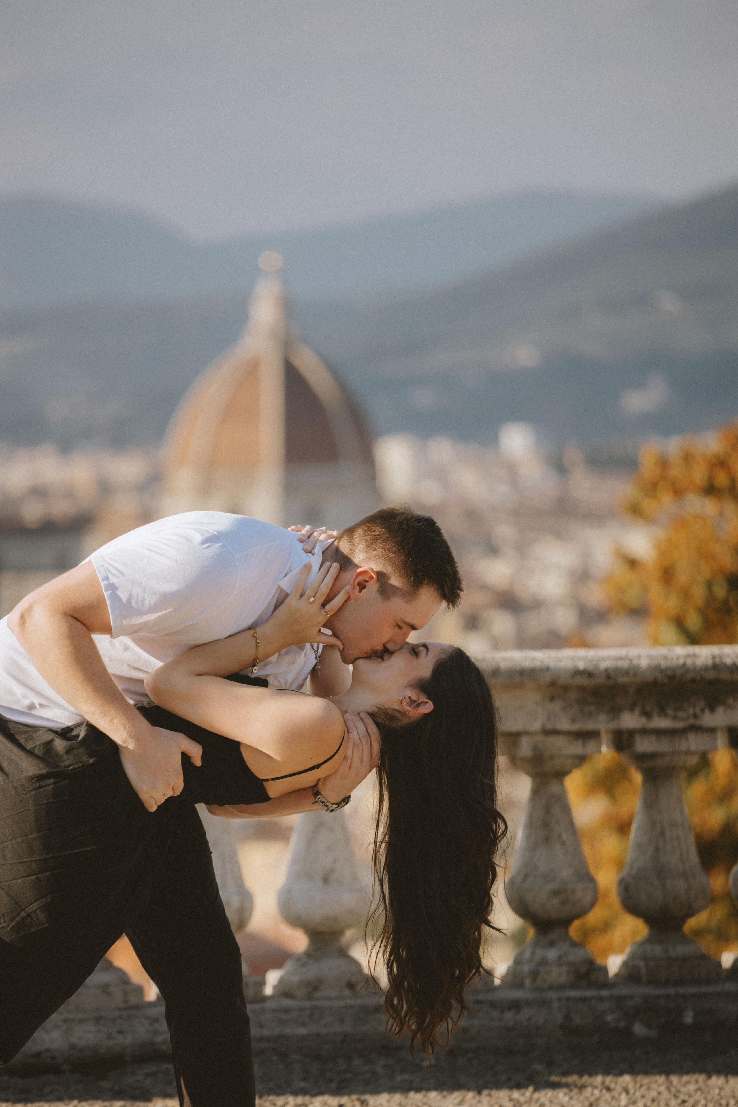 Tuscany & Florence Couples Photographer | Romantic Photoshoots | Kutsan Photography. Wedding Photographer in Florence, Pisa & Tuscany | Candid & Elegant Photography in Italy