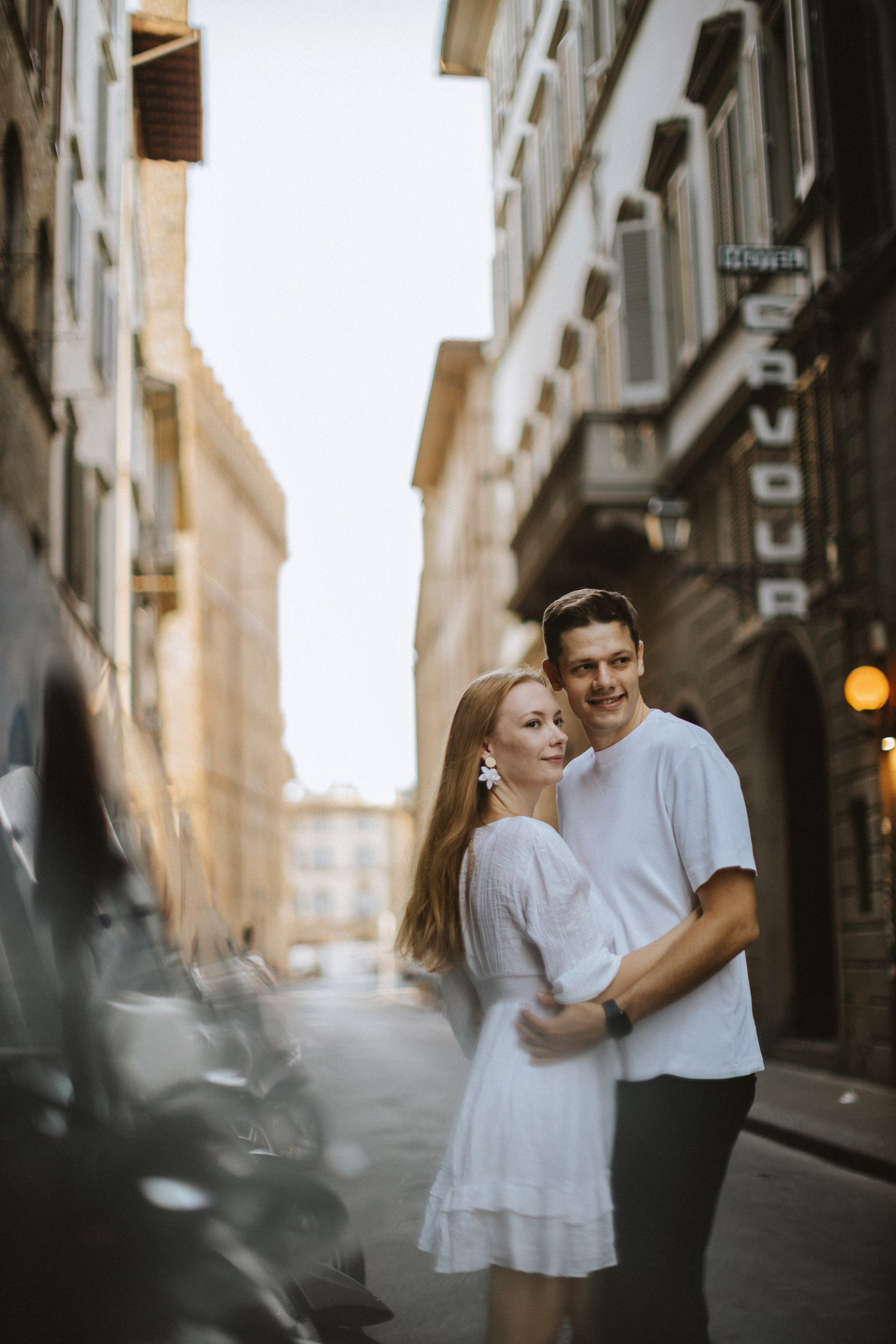 Tuscany & Florence Couples Photographer | Romantic Photoshoots | Kutsan Photography. Wedding Photographer in Florence, Pisa & Tuscany | Candid & Elegant Photography in Italy