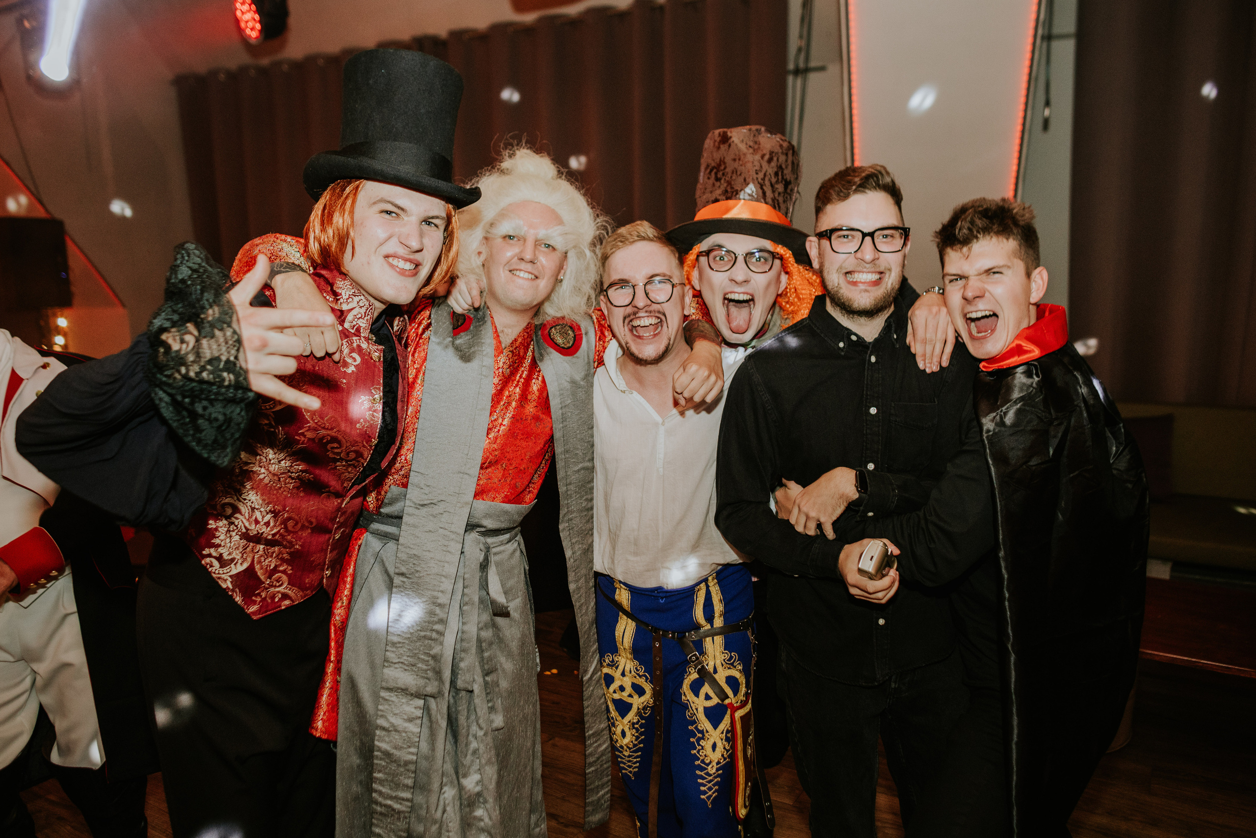 Roman & Anya. Fotografo di matrimoni a Firenze, Pisa e Toscana | Fotografia spontanea ed elegante in Italia