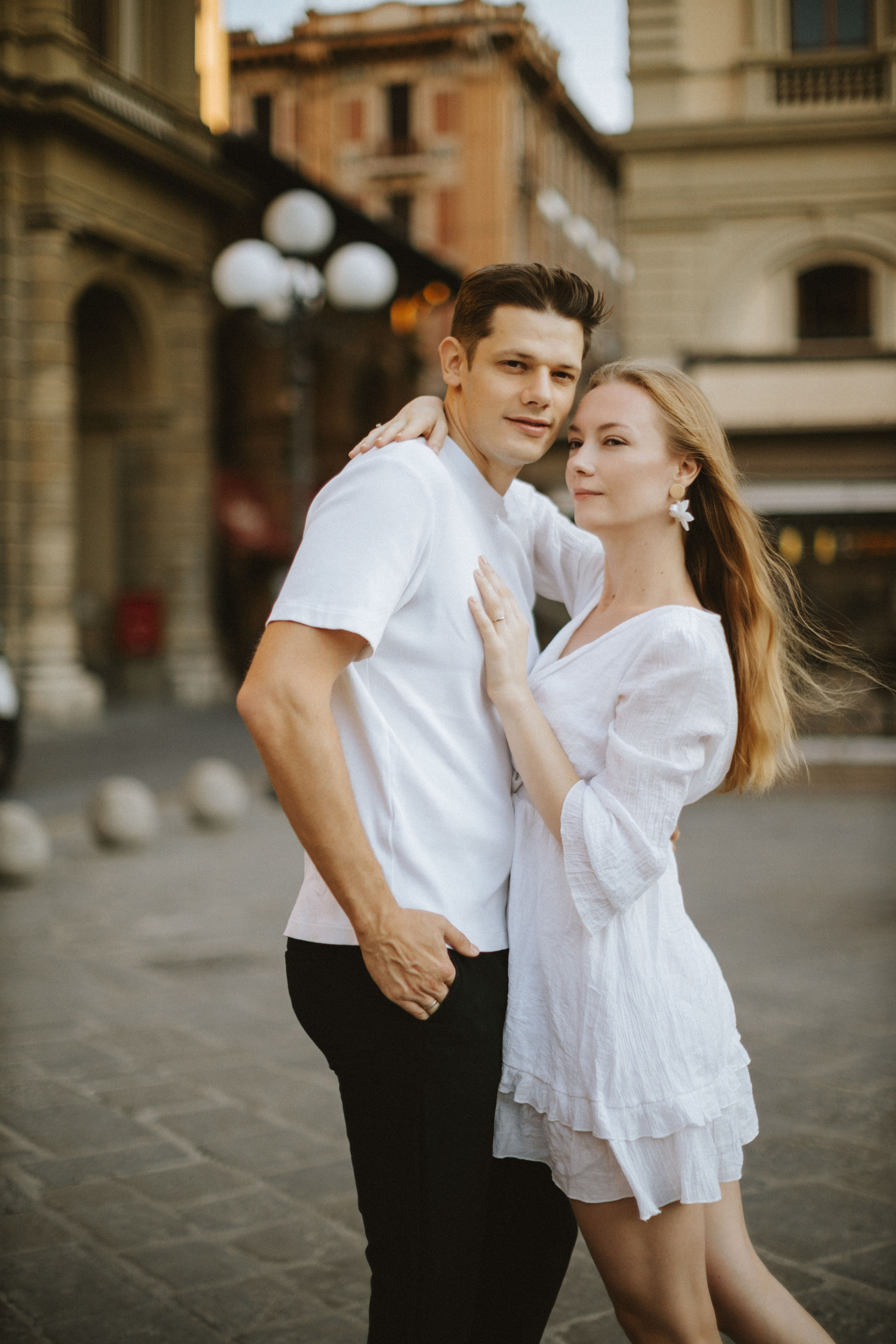 Tuscany & Florence Couples Photographer | Romantic Photoshoots | Kutsan Photography. Wedding Photographer in Florence, Pisa & Tuscany | Candid & Elegant Photography in Italy