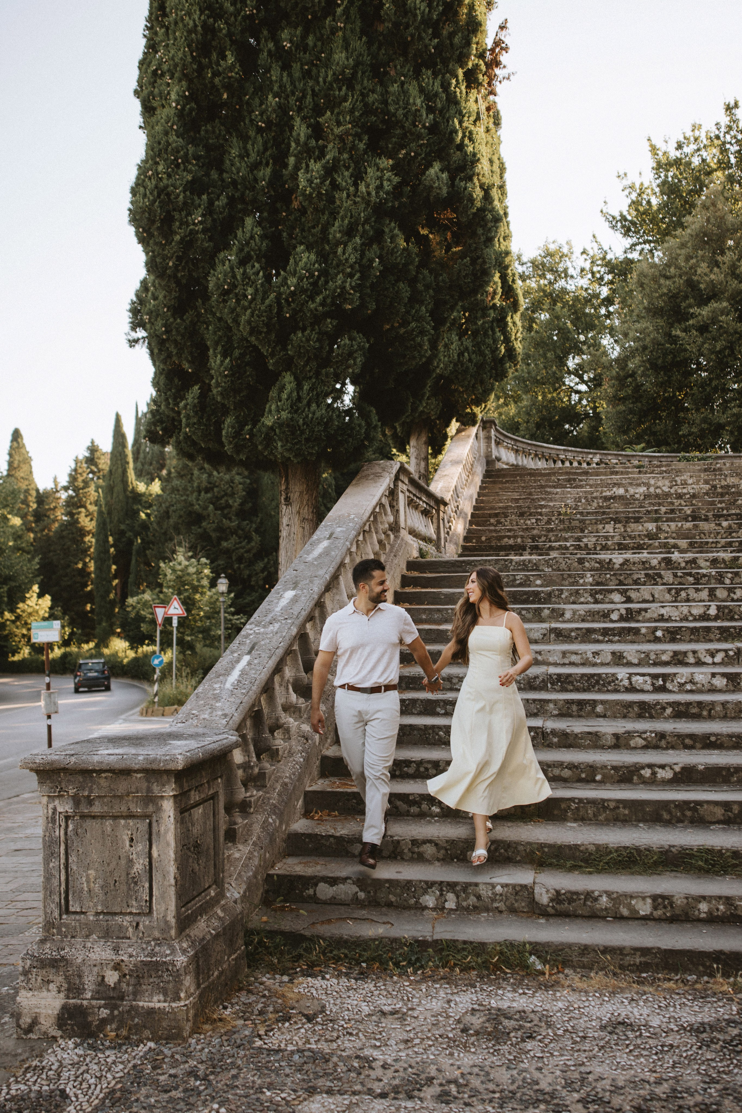 Couple Photoshoot in Florence at Sunrise | Romantic Engagement & Wedding Photography. Wedding Photographer in Florence, Pisa & Tuscany | Candid & Elegant Photography in Italy