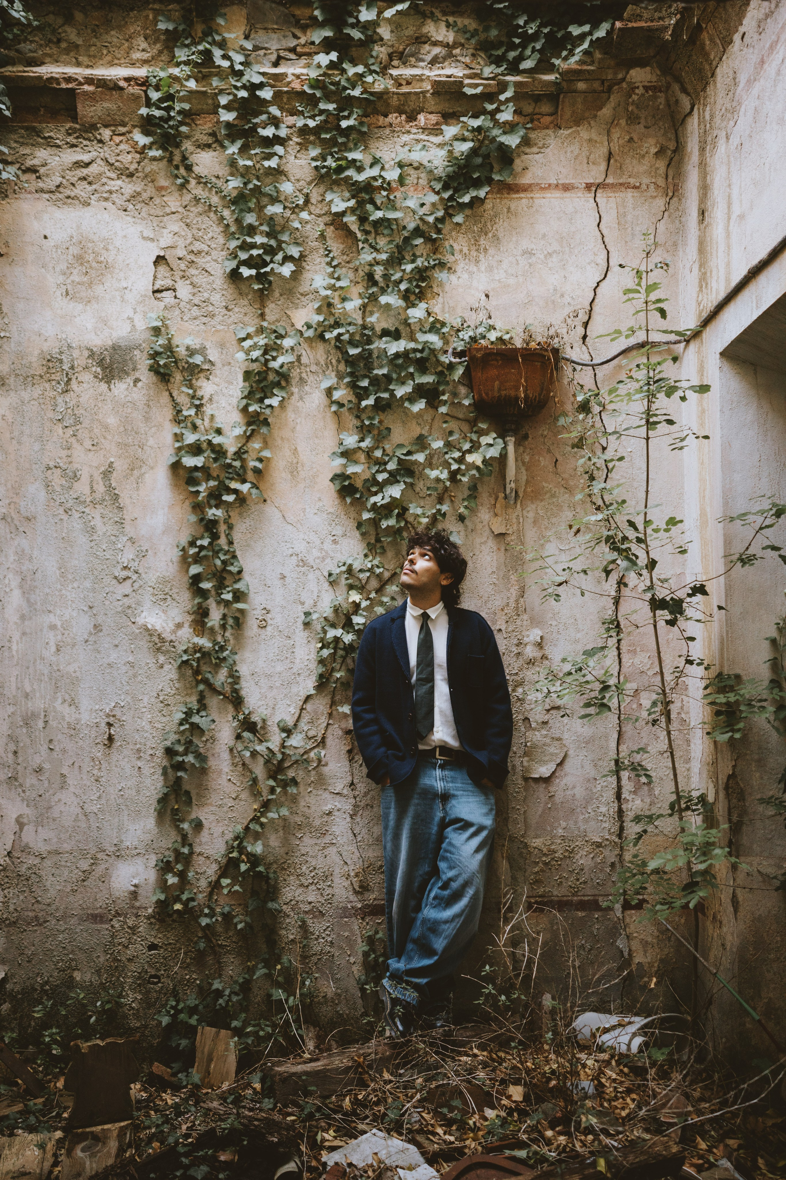 Cinematic Portraits in Prato | Abandoned Villa Musician Session. Wedding Photographer in Florence, Pisa & Tuscany | Candid & Elegant Photography in Italy