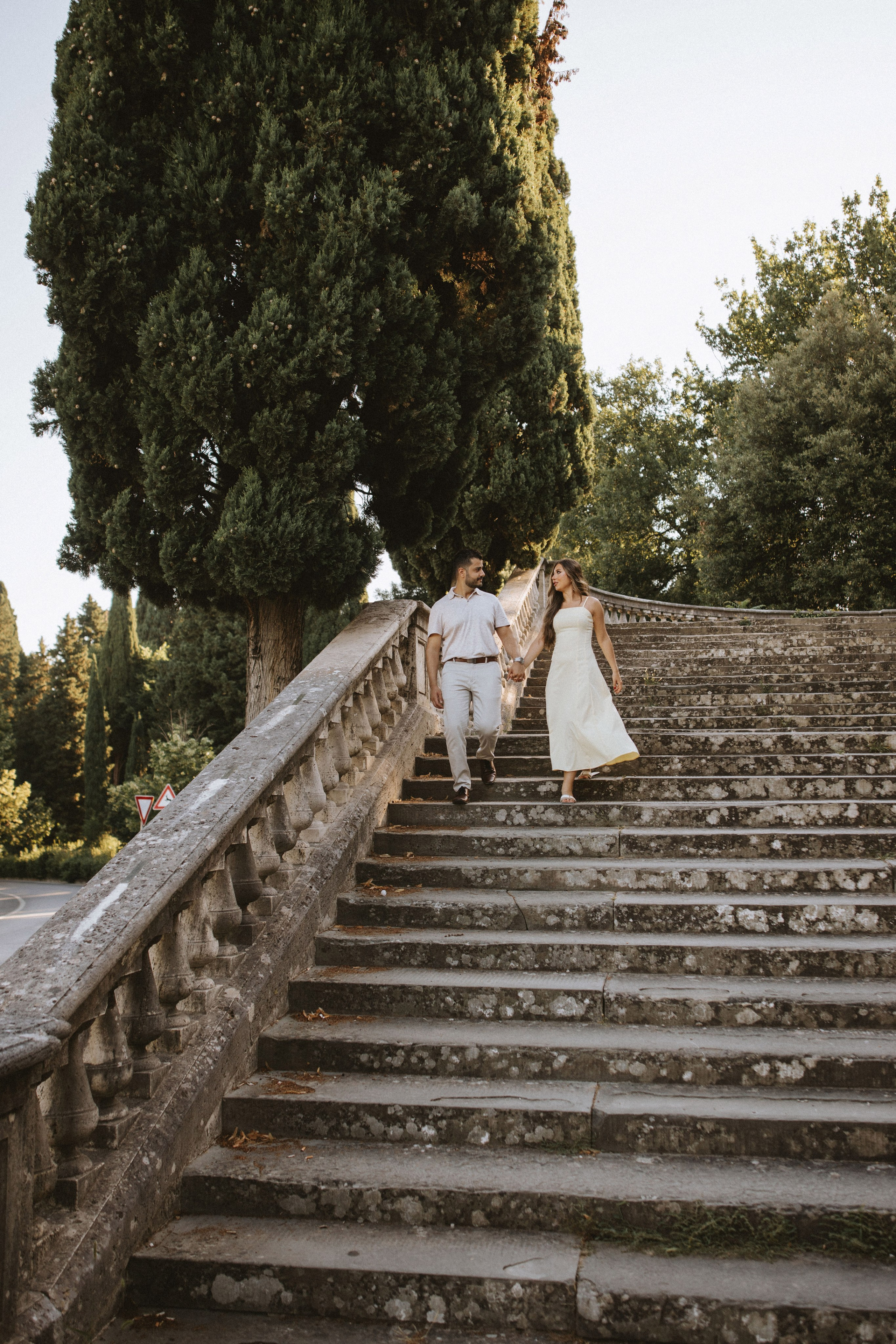 Couple Photoshoot in Florence at Sunrise | Romantic Engagement & Wedding Photography. Wedding Photographer in Florence, Pisa & Tuscany | Candid & Elegant Photography in Italy