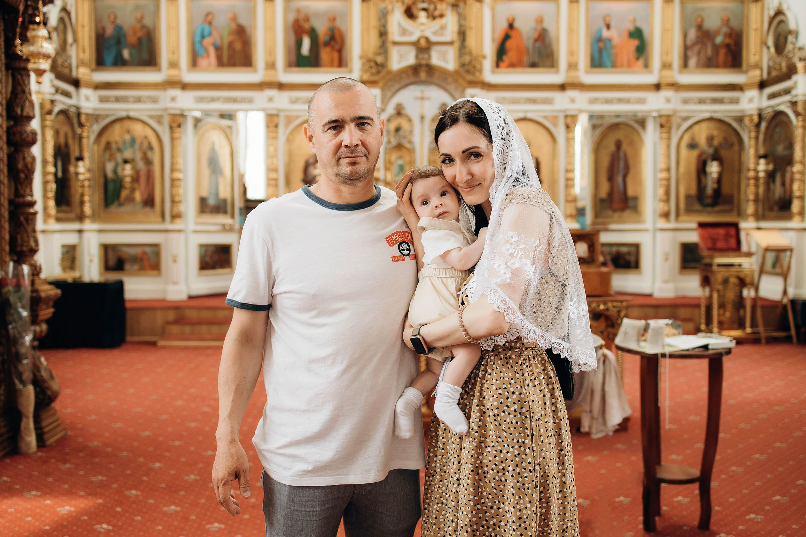 Крещение Ивана. Свадебный фотограф Измаил, Констанца, Бухарест, Галац, Браила Julia Dickinson