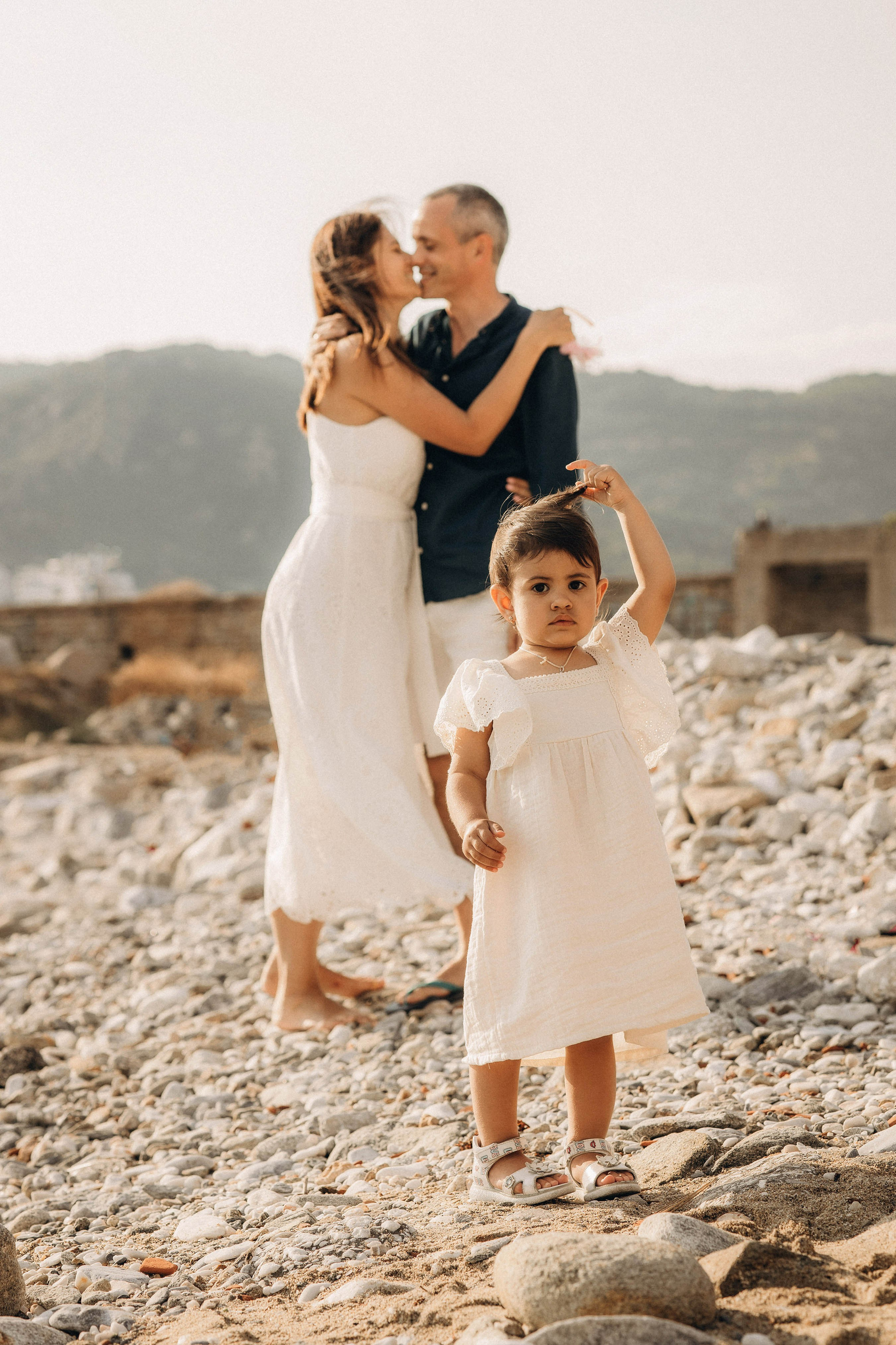 Юрий, Ирина и Мария. Свадебный фотограф Измаил, Констанца, Бухарест, Галац, Браила Julia Dickinson