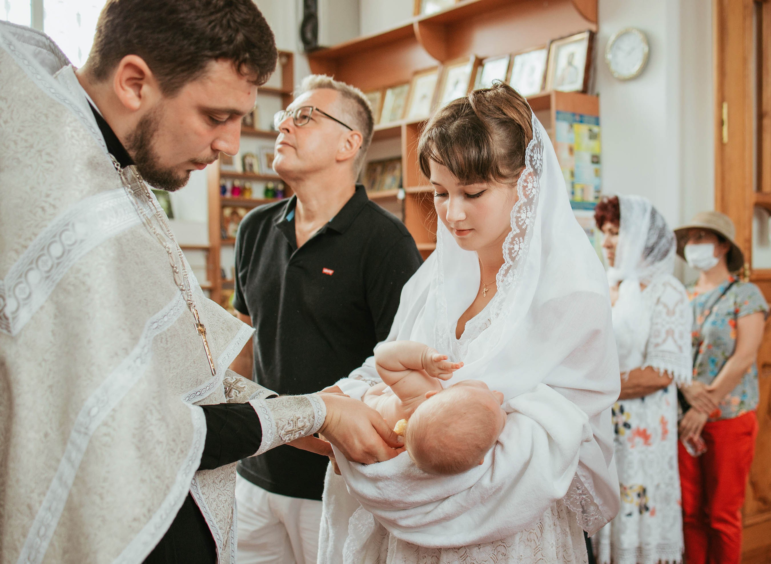 Крещение Эдгара. Свадебный фотограф Измаил, Констанца, Бухарест, Галац, Браила Julia Dickinson