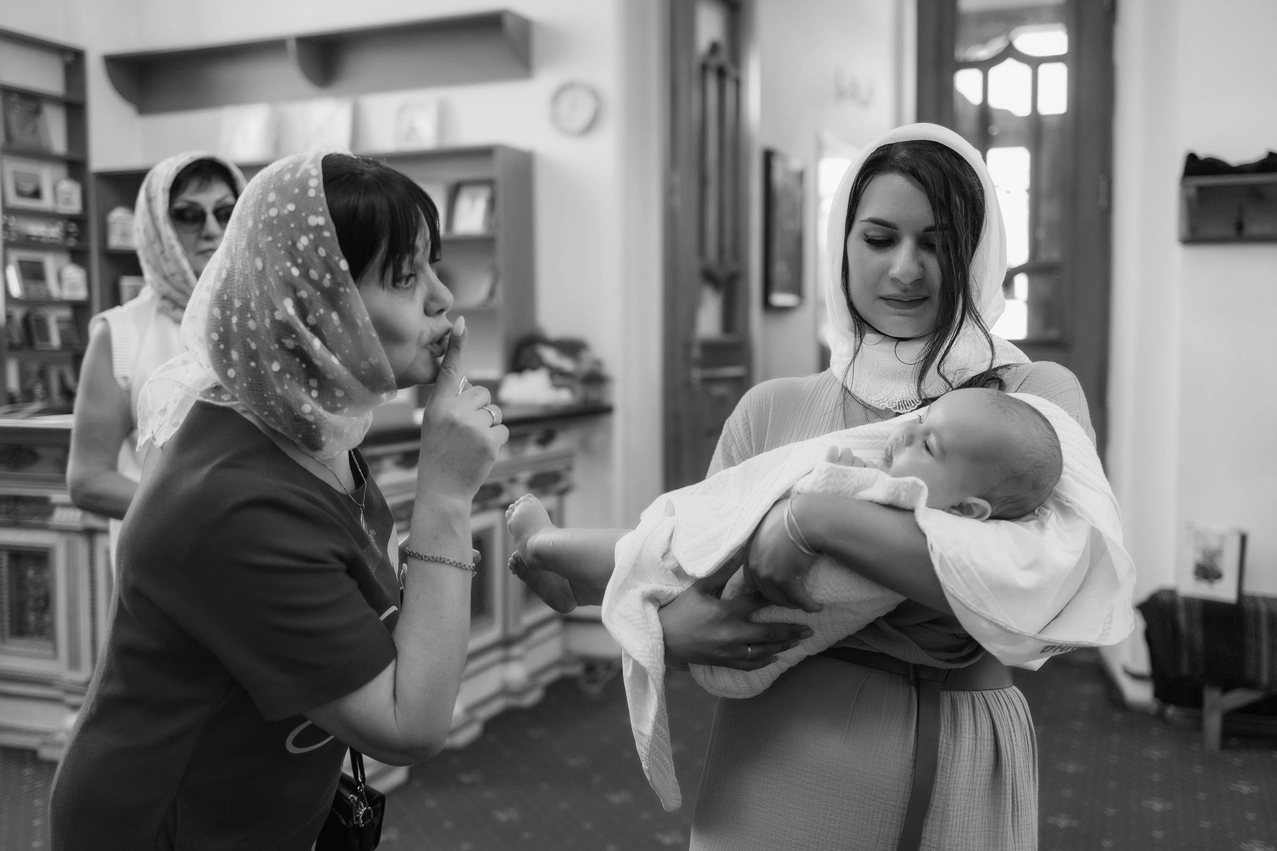 Крещение Катерины. Свадебный фотограф Измаил, Констанца, Бухарест, Галац, Браила Julia Dickinson