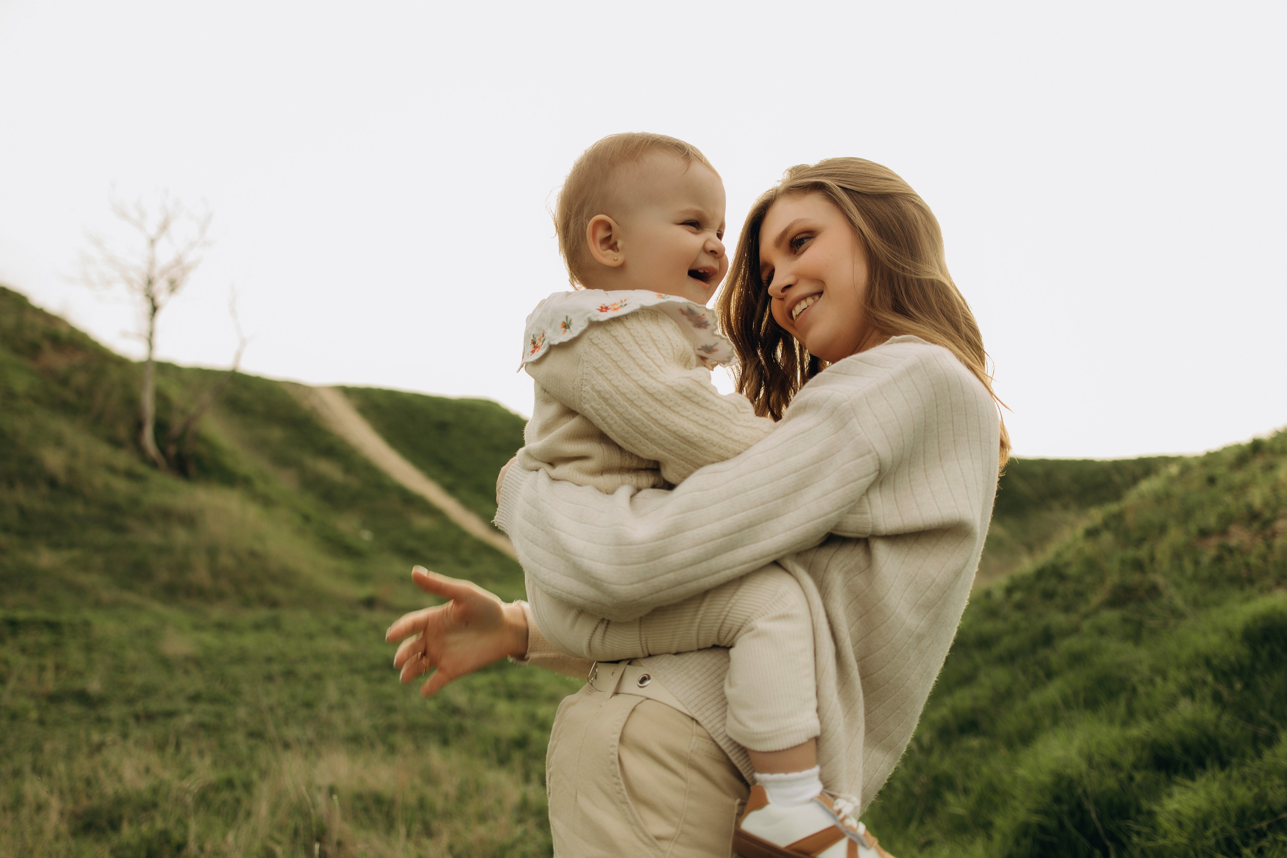 Наталья и Варвара. Свадебный фотограф Измаил, Констанца, Бухарест, Галац, Браила Julia Dickinson