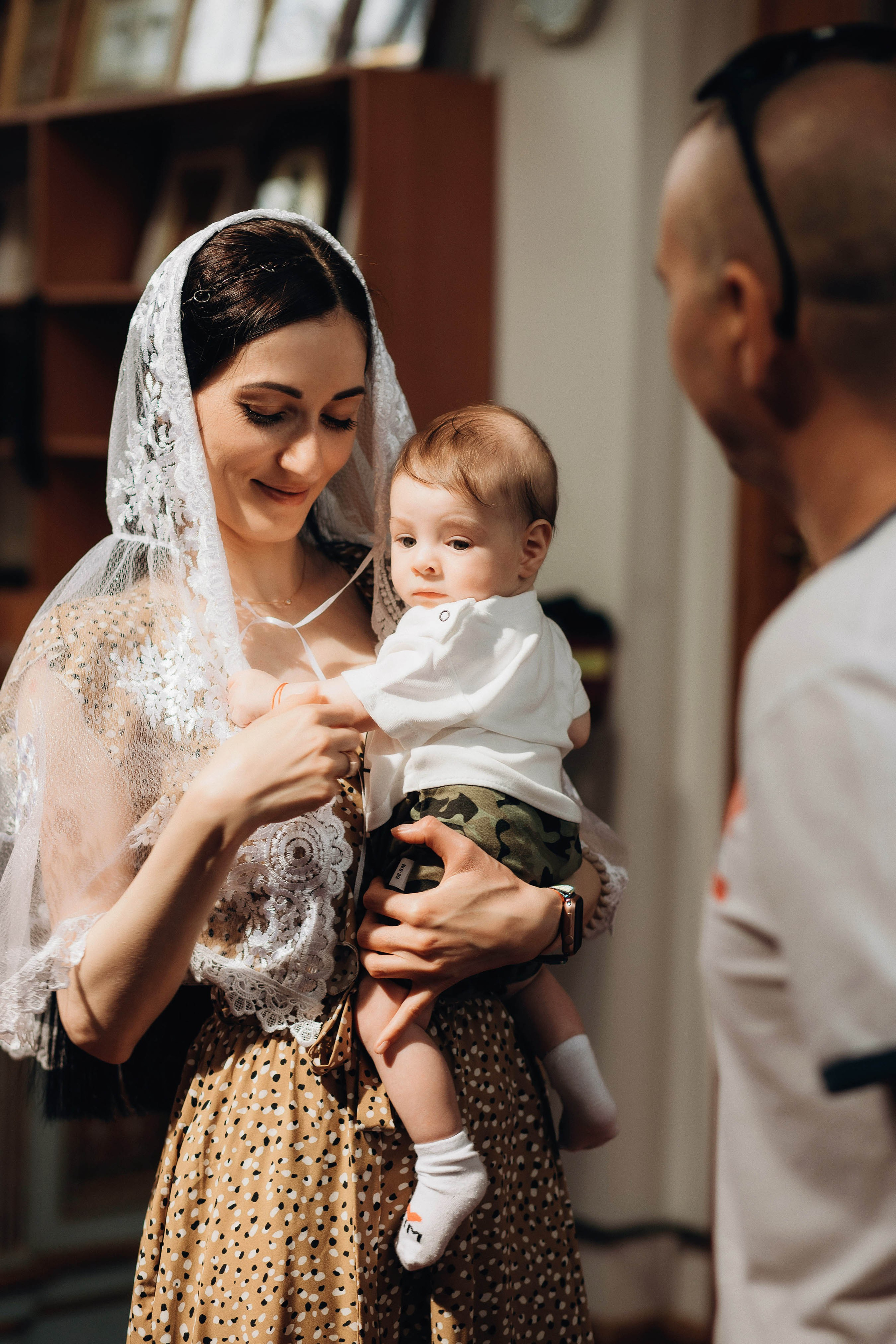 Крещение Ивана. Свадебный фотограф Измаил, Констанца, Бухарест, Галац, Браила Julia Dickinson