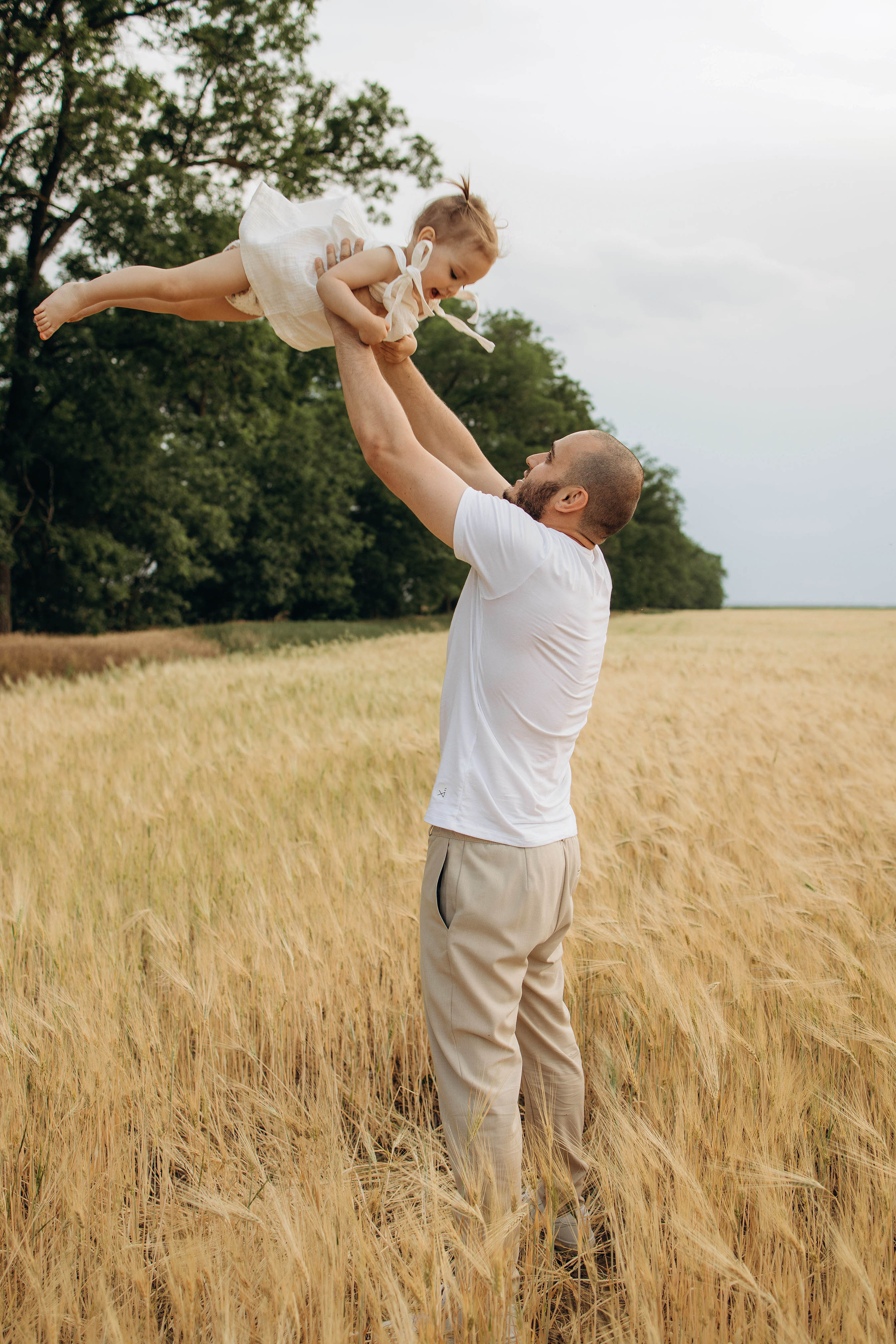 Вячеслав, Светлана и Кира. Свадебный фотограф Измаил, Констанца, Бухарест, Галац, Браила Julia Dickinson