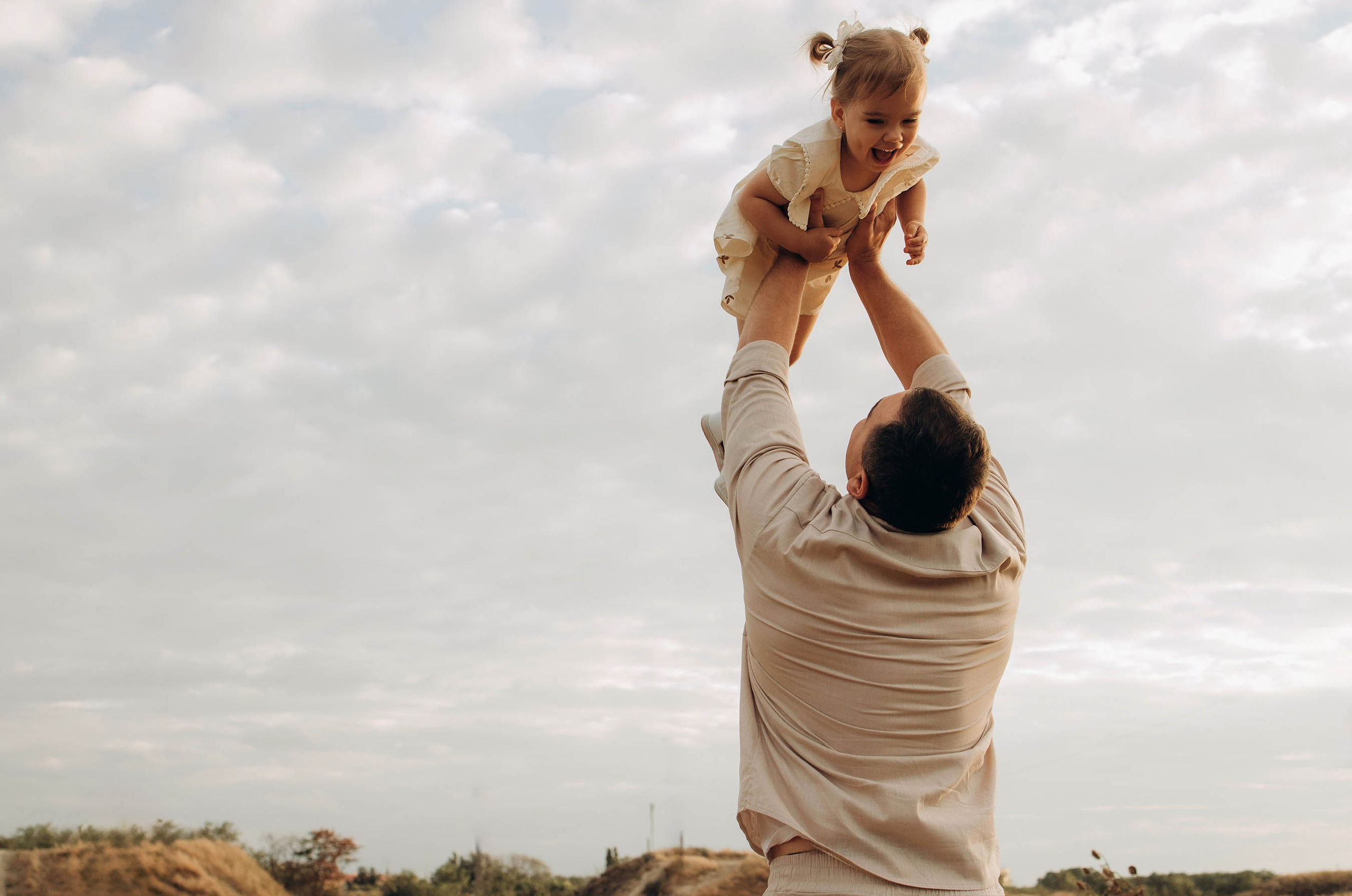 Дмитрий, Алена и Милана. Свадебный фотограф Измаил, Констанца, Бухарест, Галац, Браила Julia Dickinson
