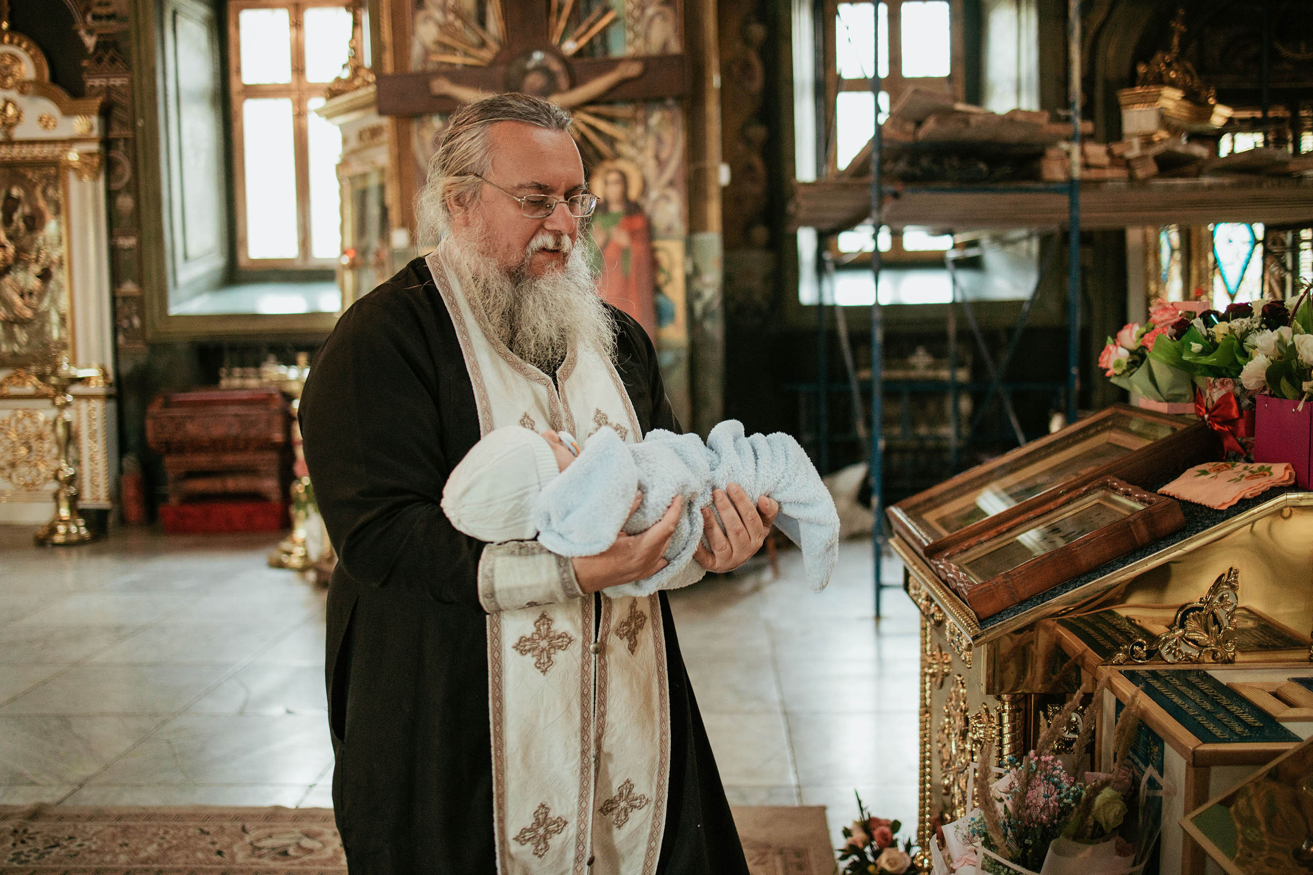 Крещение Алексея. Свадебный фотограф Измаил, Констанца, Бухарест, Галац, Браила Julia Dickinson