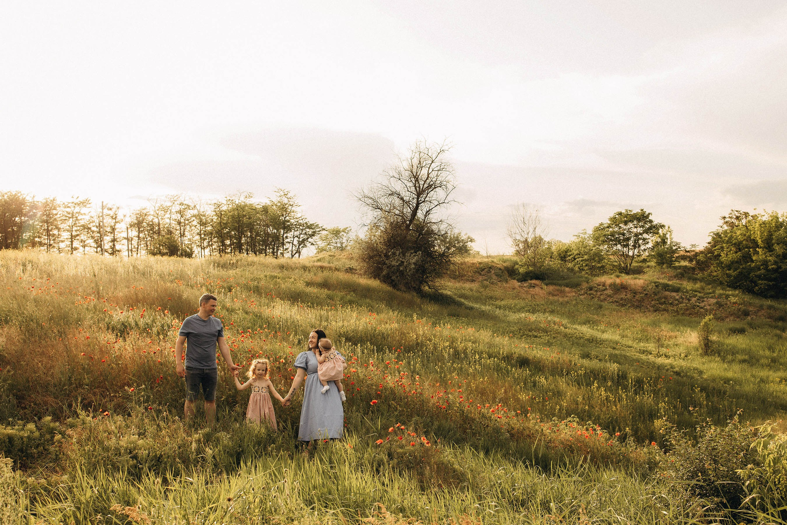 Юрий, Алёна, Майя и Антонина. Свадебный фотограф Измаил, Констанца, Бухарест, Галац, Браила Julia Dickinson