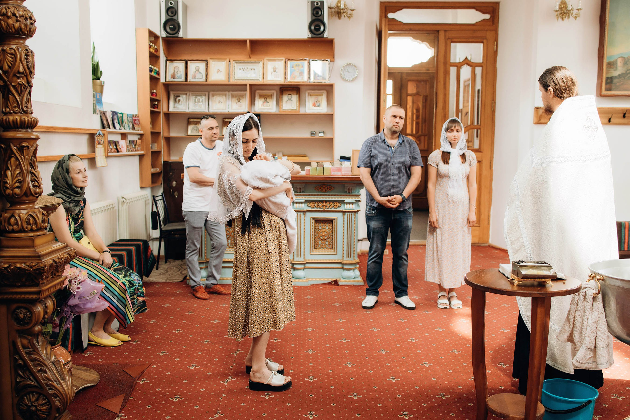 Крещение Ивана. Свадебный фотограф Измаил, Констанца, Бухарест, Галац, Браила Julia Dickinson