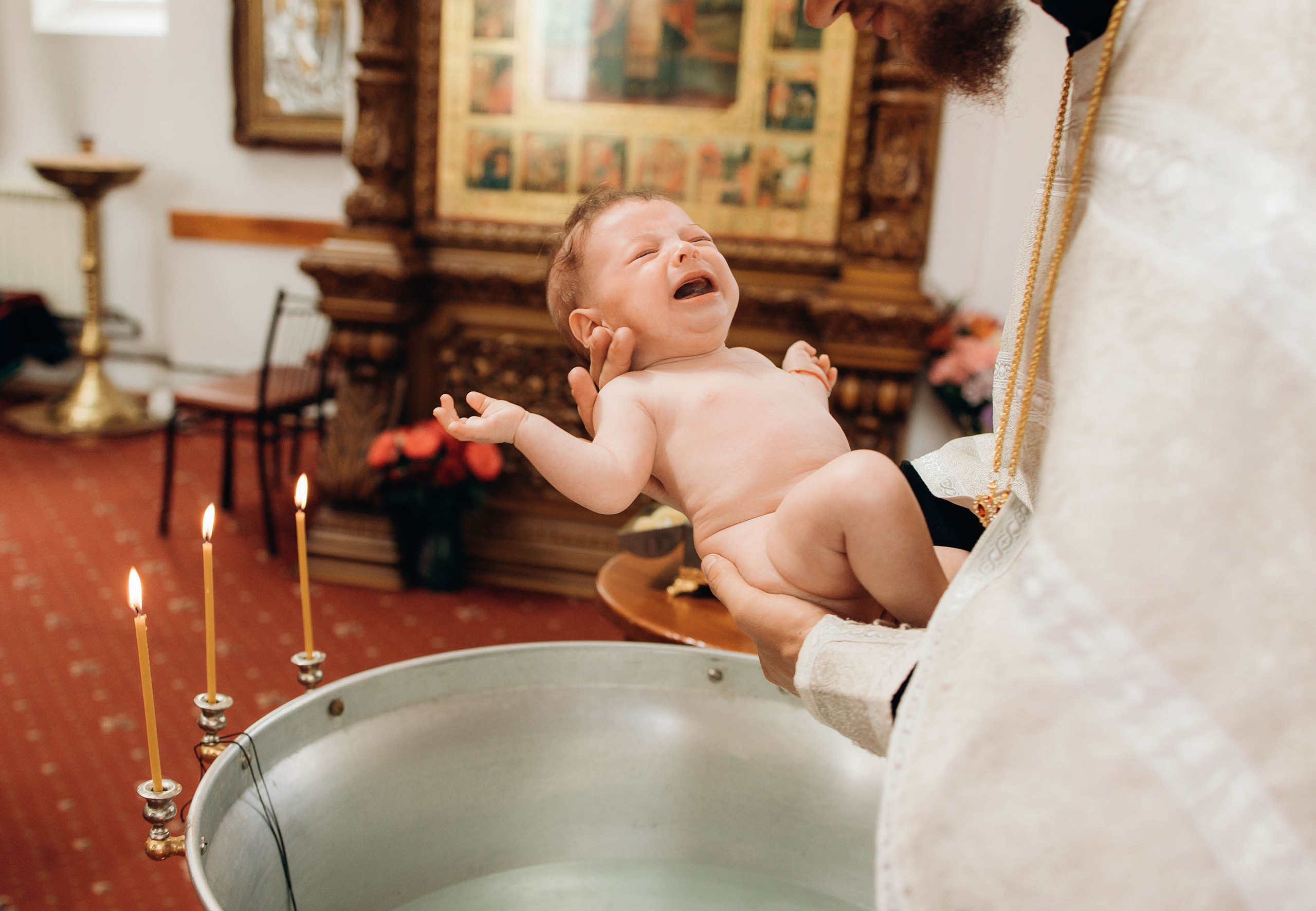 Крещение Ивана. Свадебный фотограф Измаил, Констанца, Бухарест, Галац, Браила Julia Dickinson
