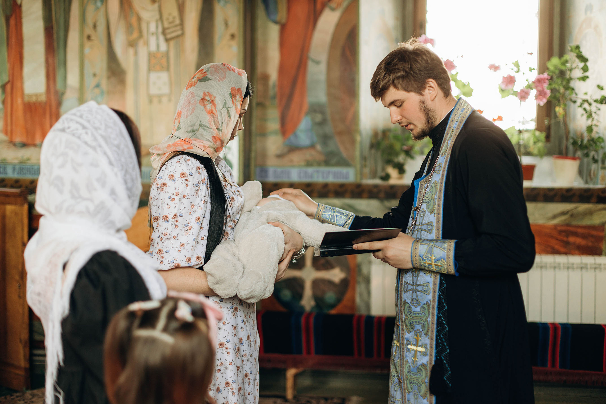 Крещение Тимура. Свадебный фотограф Измаил, Констанца, Бухарест, Галац, Браила Julia Dickinson
