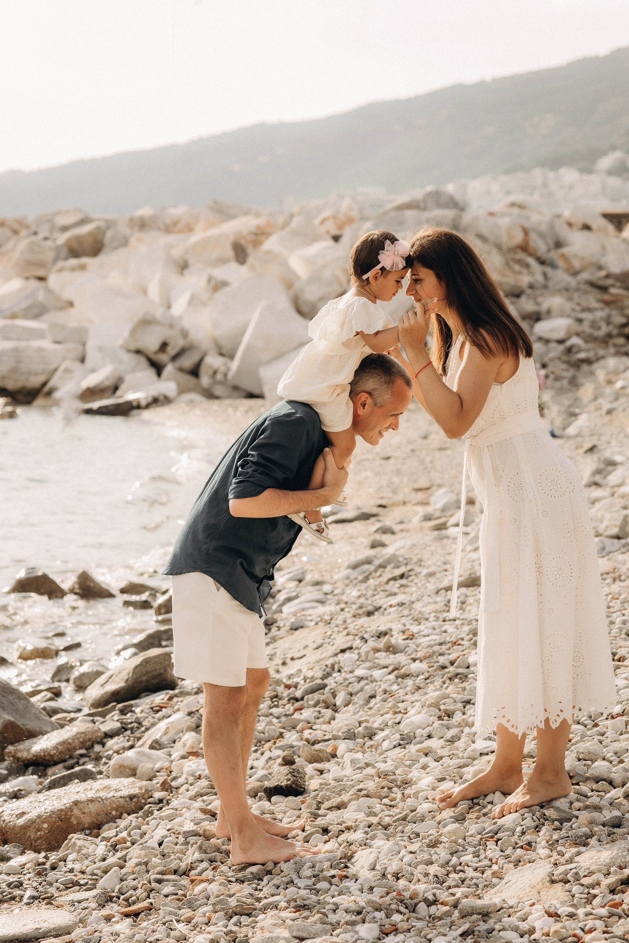 Юрий, Ирина и Мария. Свадебный фотограф Измаил, Констанца, Бухарест, Галац, Браила Julia Dickinson