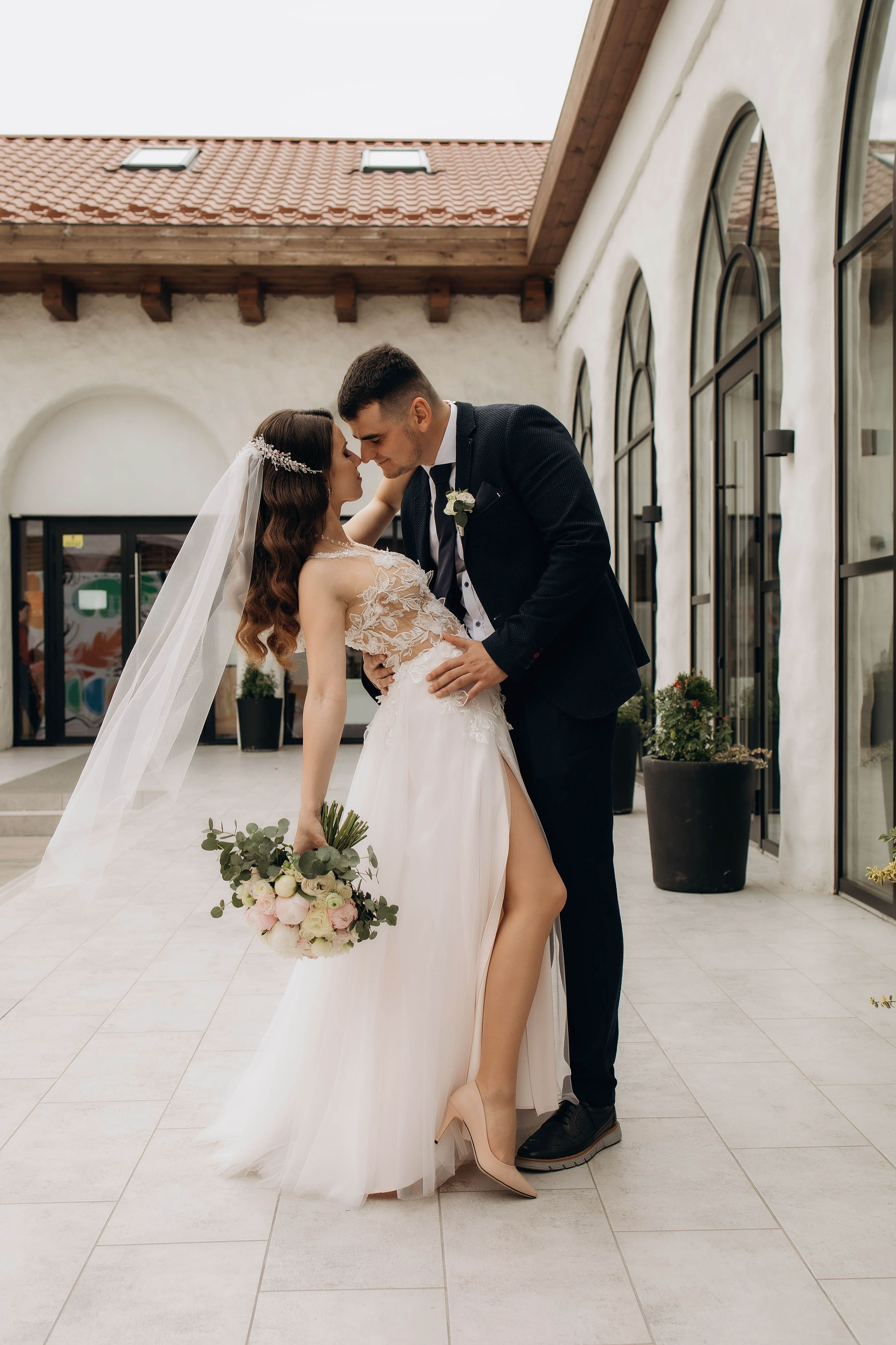 Руслан и Мария. Свадебный фотограф Измаил, Констанца, Бухарест, Галац, Браила Julia Dickinson