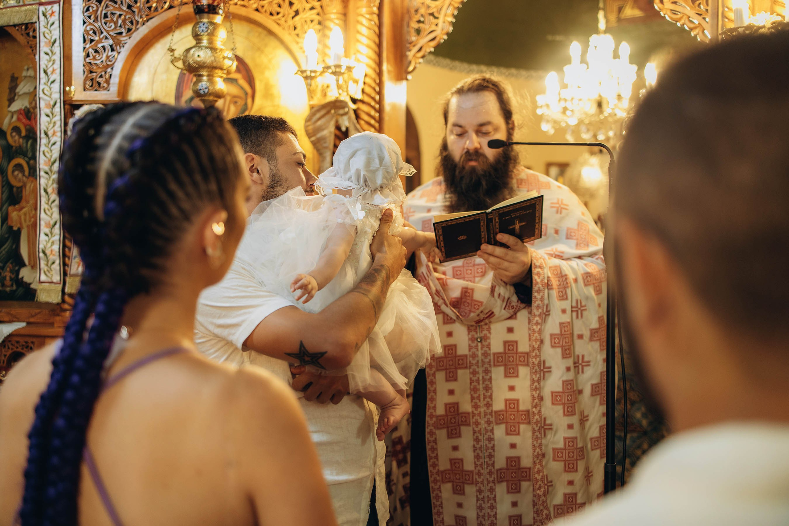 Крещение Ариадни. Свадебный фотограф Измаил, Констанца, Бухарест, Галац, Браила Julia Dickinson