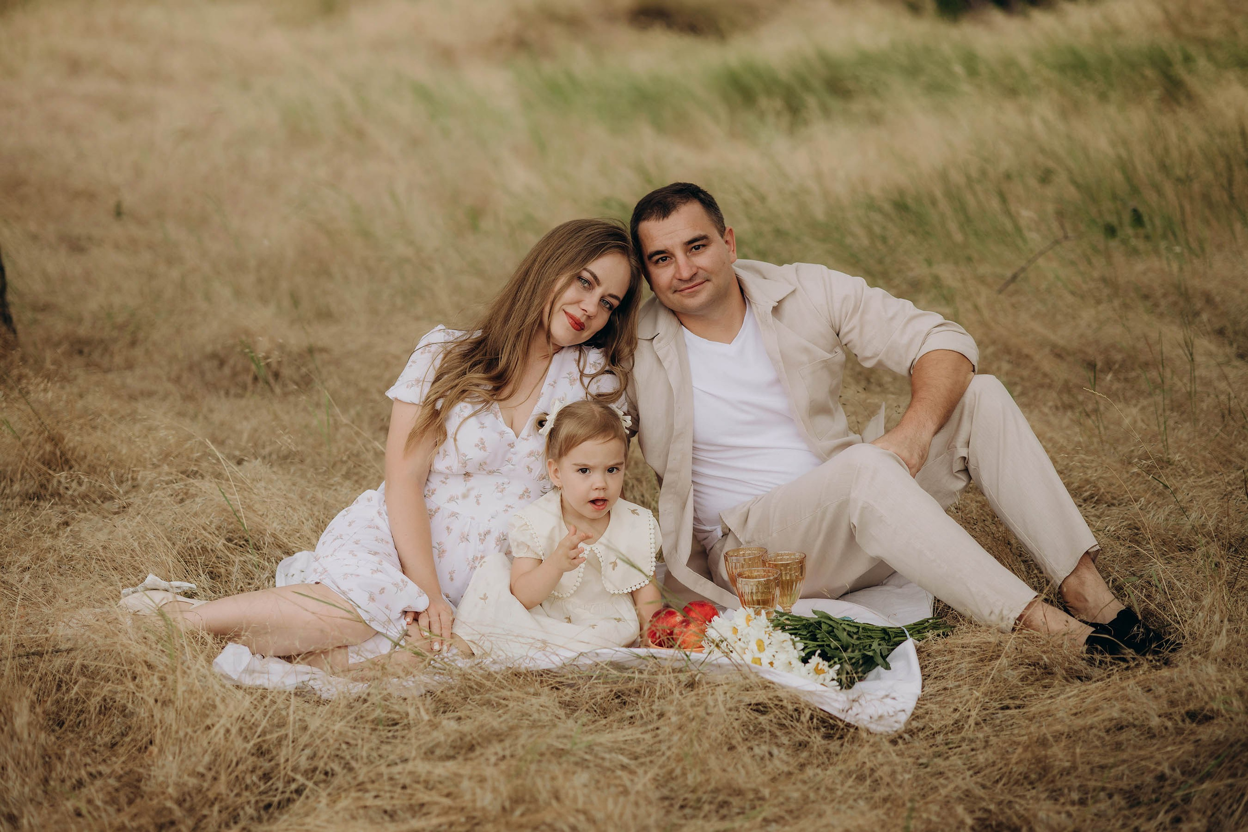 Дмитрий, Алена и Милана. Свадебный фотограф Измаил, Констанца, Бухарест, Галац, Браила Julia Dickinson