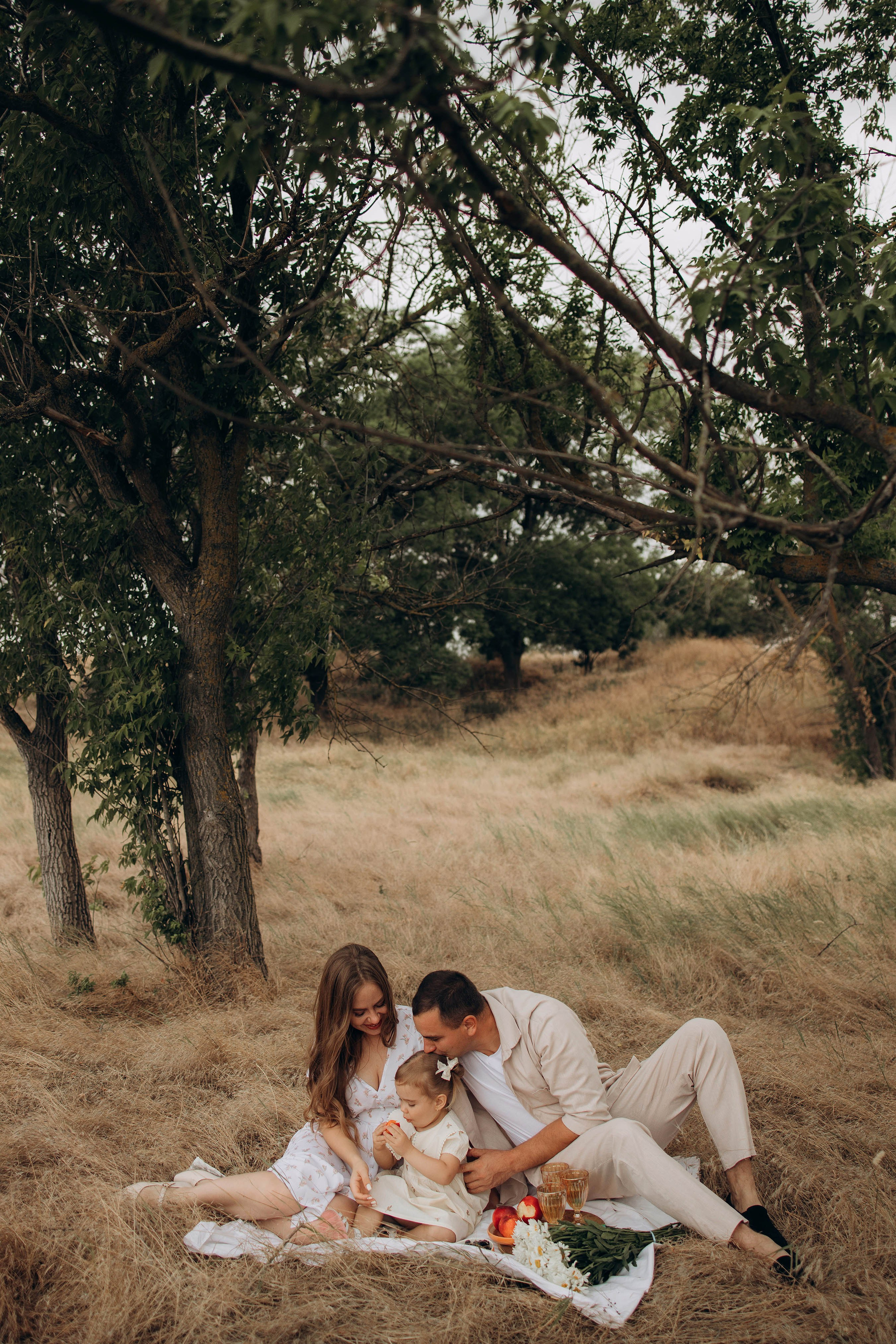 Дмитрий, Алена и Милана. Свадебный фотограф Измаил, Констанца, Бухарест, Галац, Браила Julia Dickinson