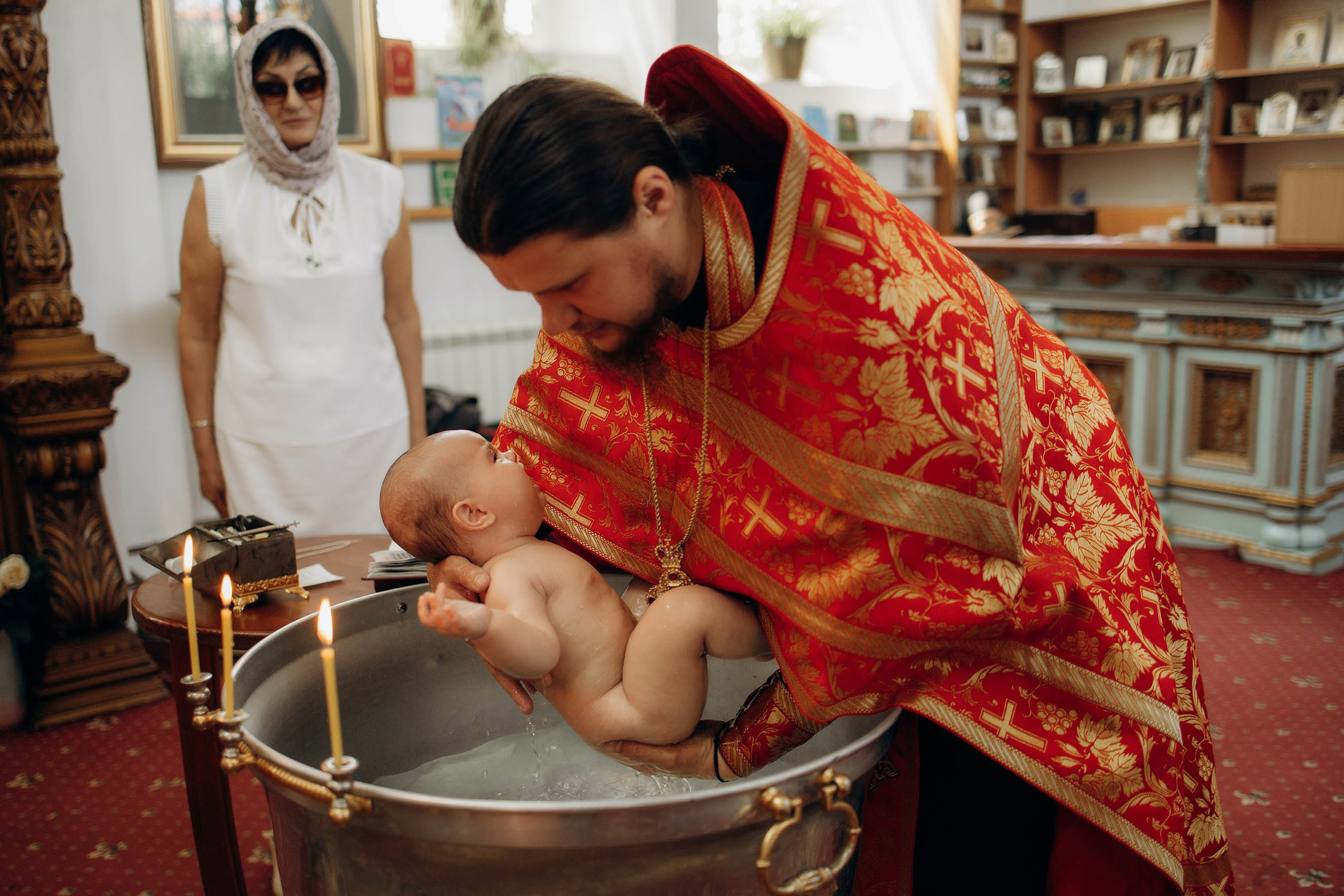 Крещение Катерины. Свадебный фотограф Измаил, Констанца, Бухарест, Галац, Браила Julia Dickinson