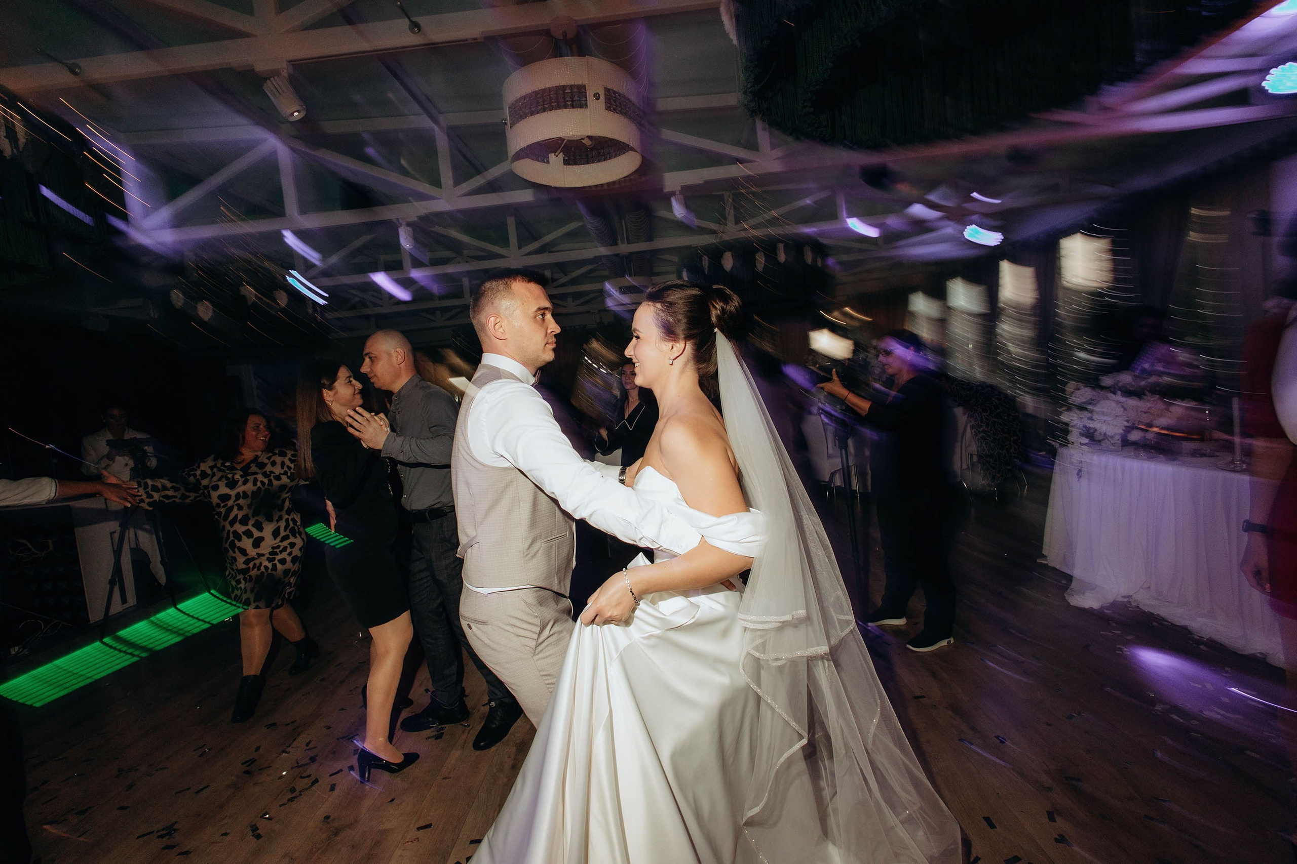 Иван и Ольга. Свадебный фотограф Измаил, Констанца, Бухарест, Галац, Браила Julia Dickinson