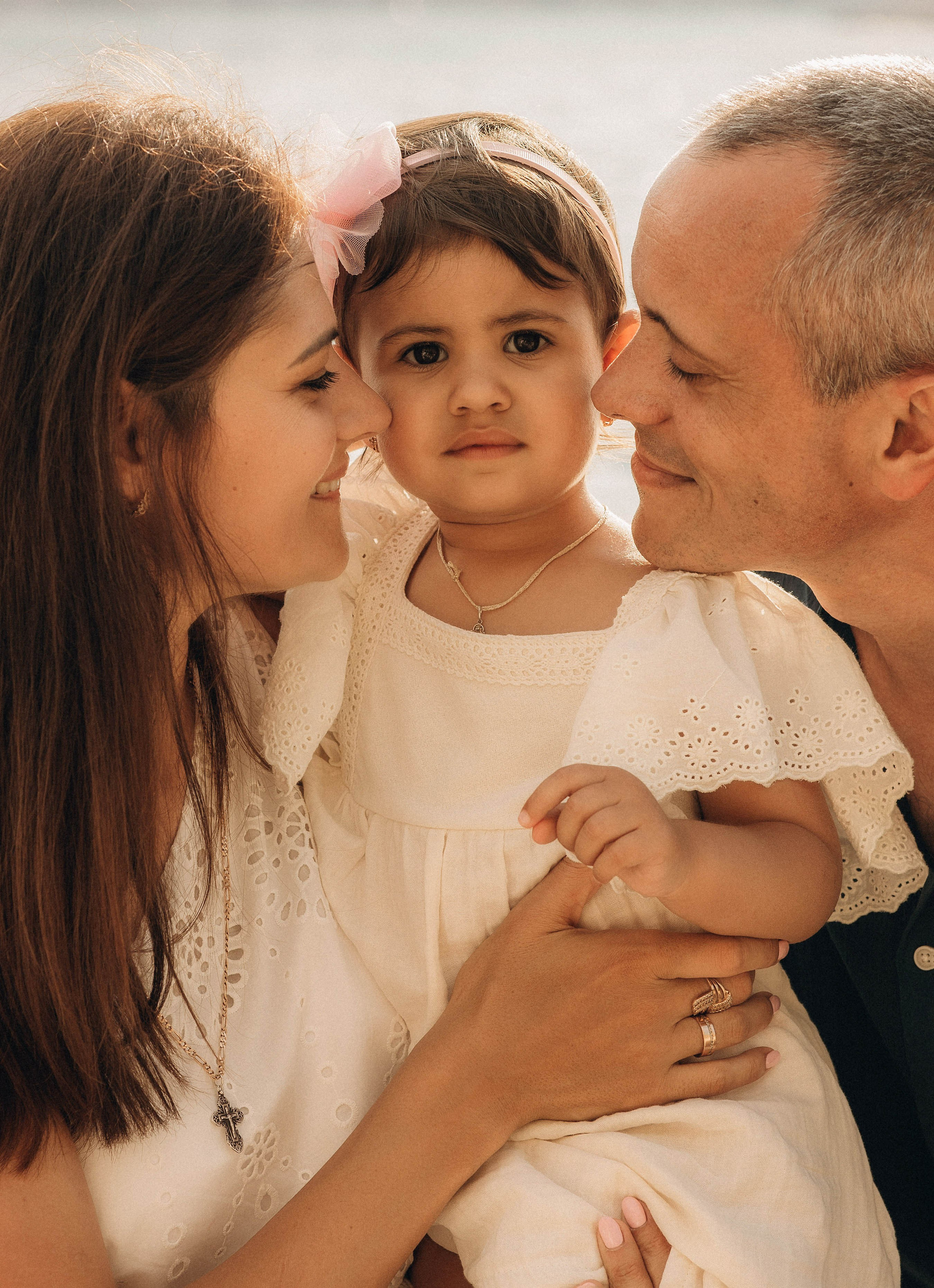 Юрий, Ирина и Мария. Свадебный фотограф Измаил, Констанца, Бухарест, Галац, Браила Julia Dickinson