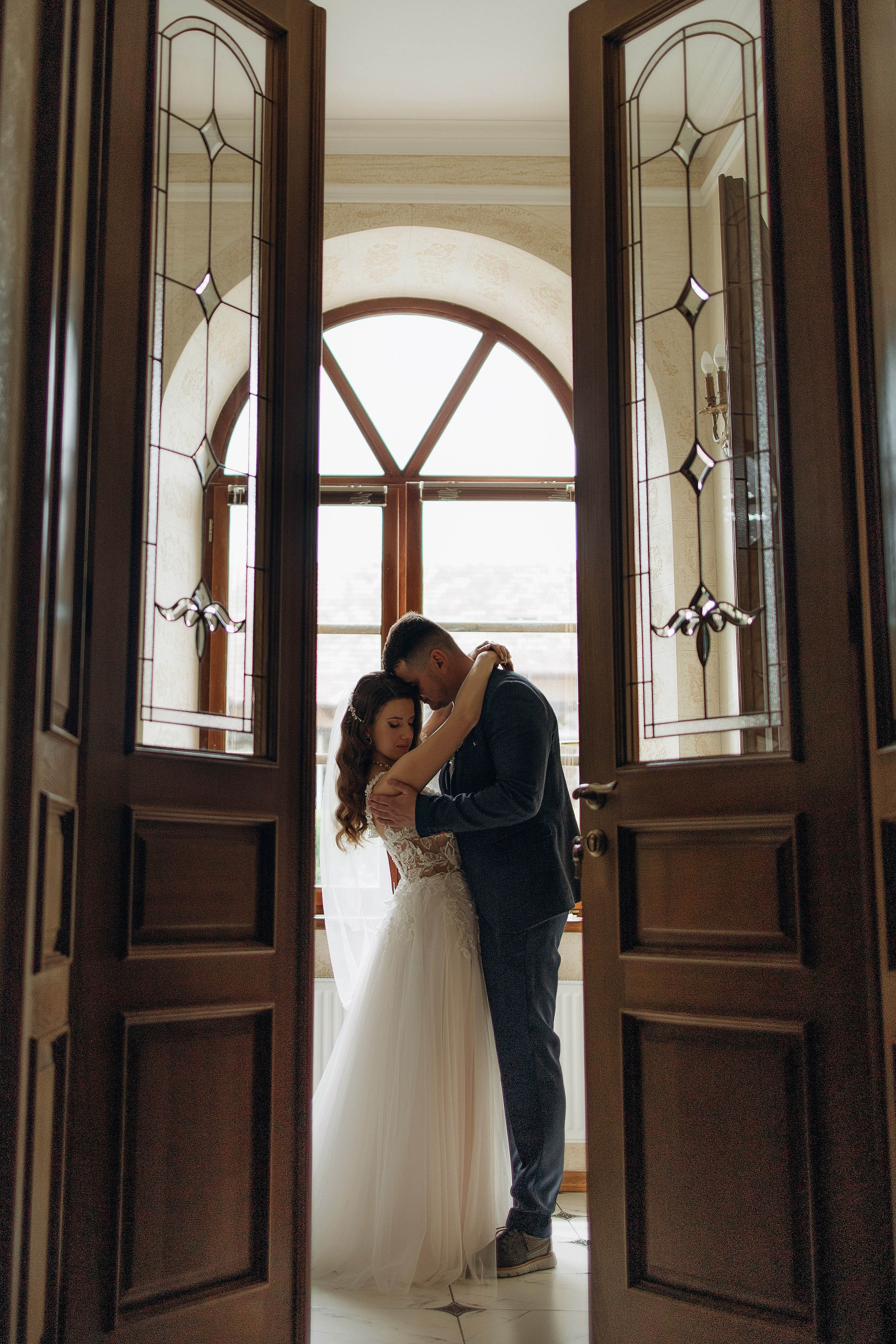 Руслан и Мария. Свадебный фотограф Измаил, Констанца, Бухарест, Галац, Браила Julia Dickinson