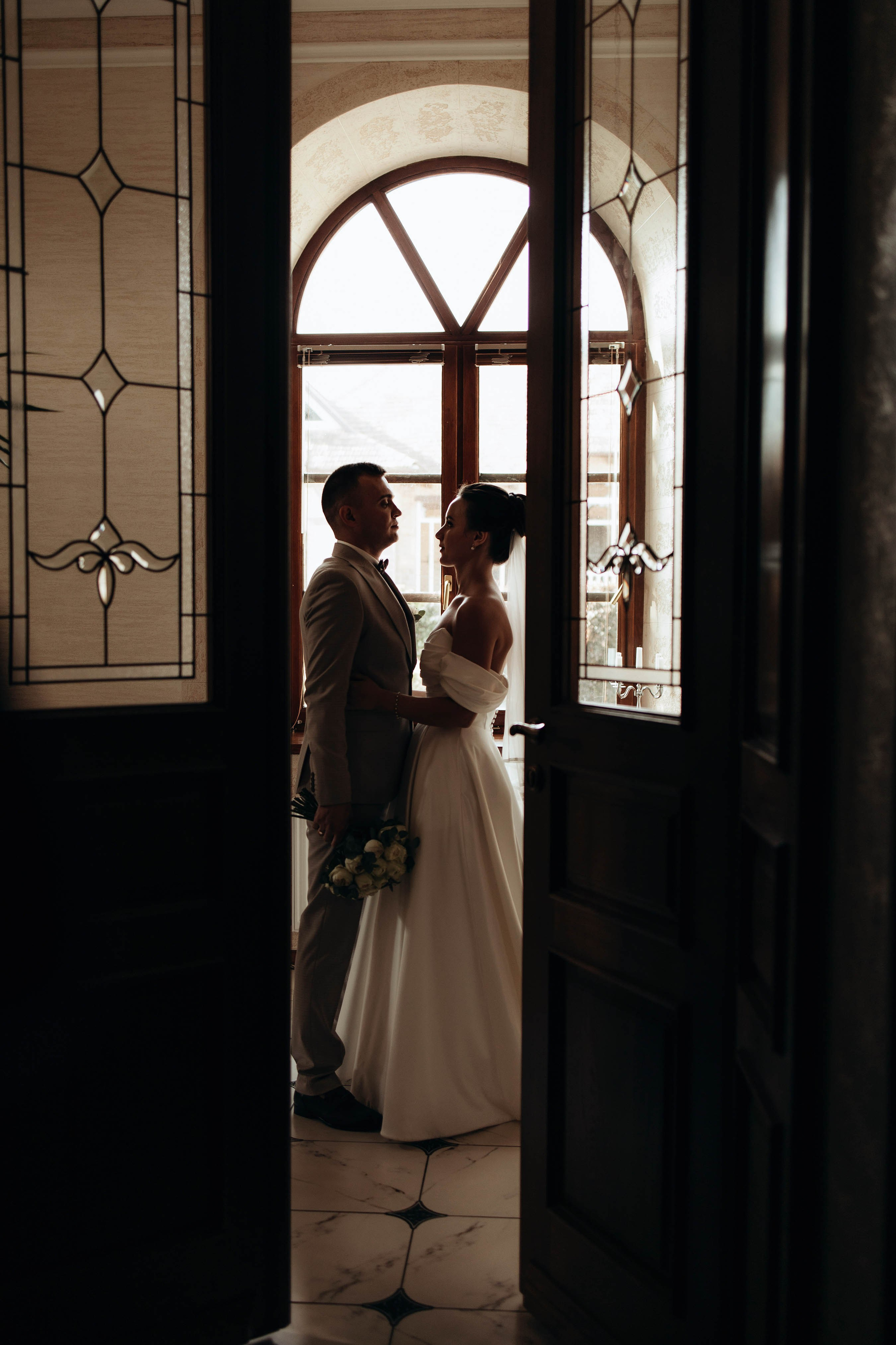 Иван и Ольга. Свадебный фотограф Измаил, Констанца, Бухарест, Галац, Браила Julia Dickinson