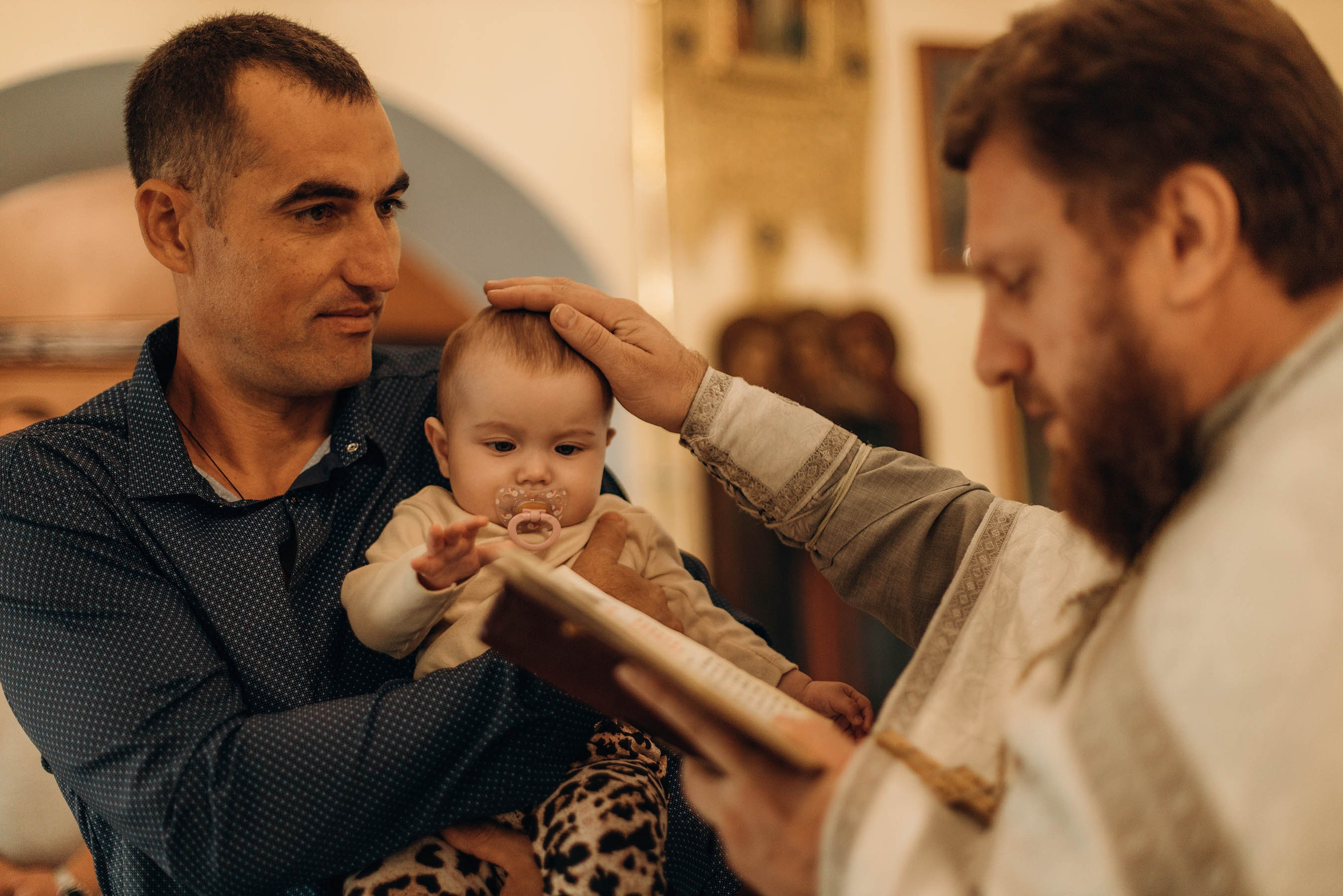 Крещение Элианы. Свадебный фотограф Измаил, Констанца, Бухарест, Галац, Браила Julia Dickinson