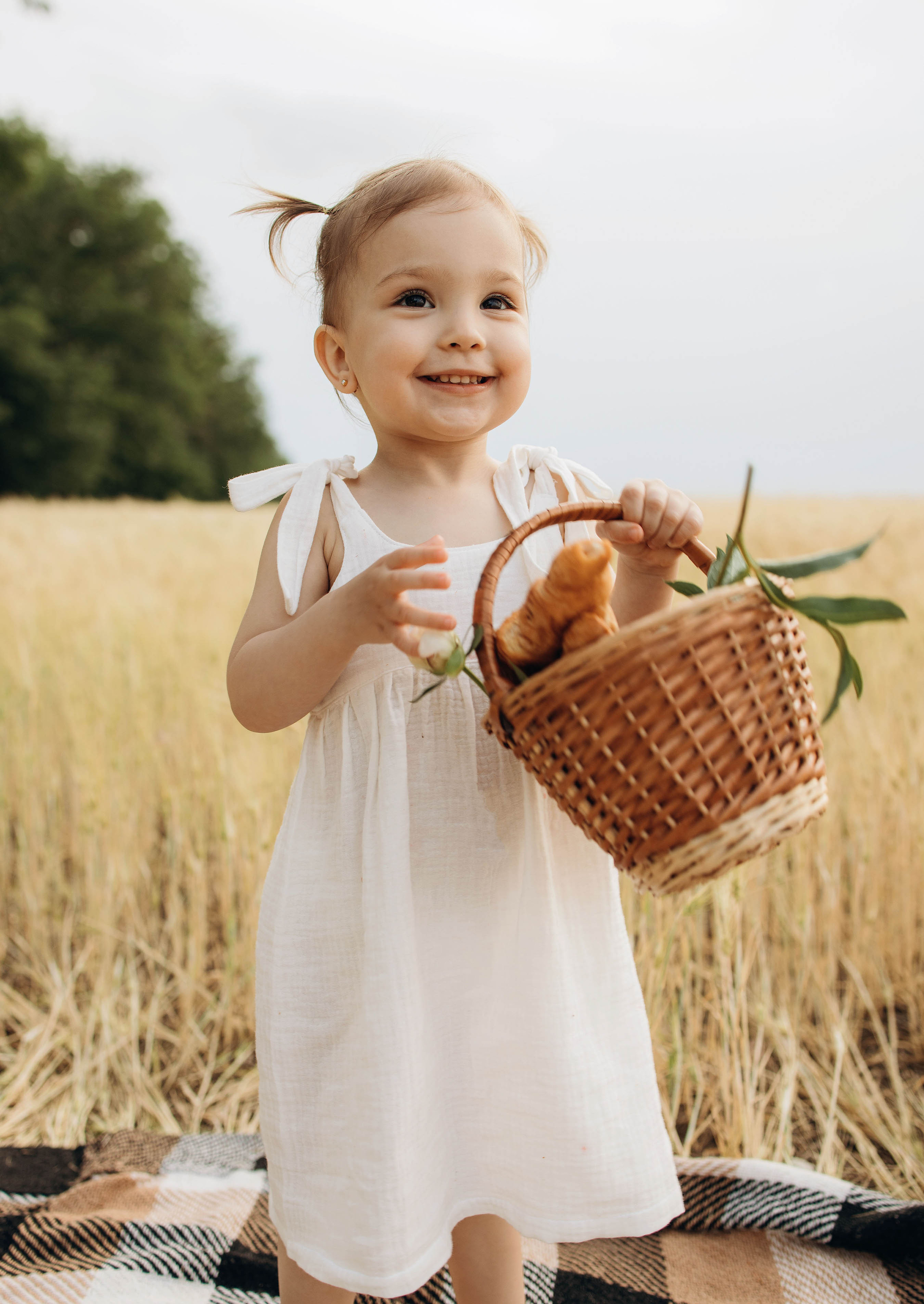 Вячеслав, Светлана и Кира. Свадебный фотограф Измаил, Констанца, Бухарест, Галац, Браила Julia Dickinson
