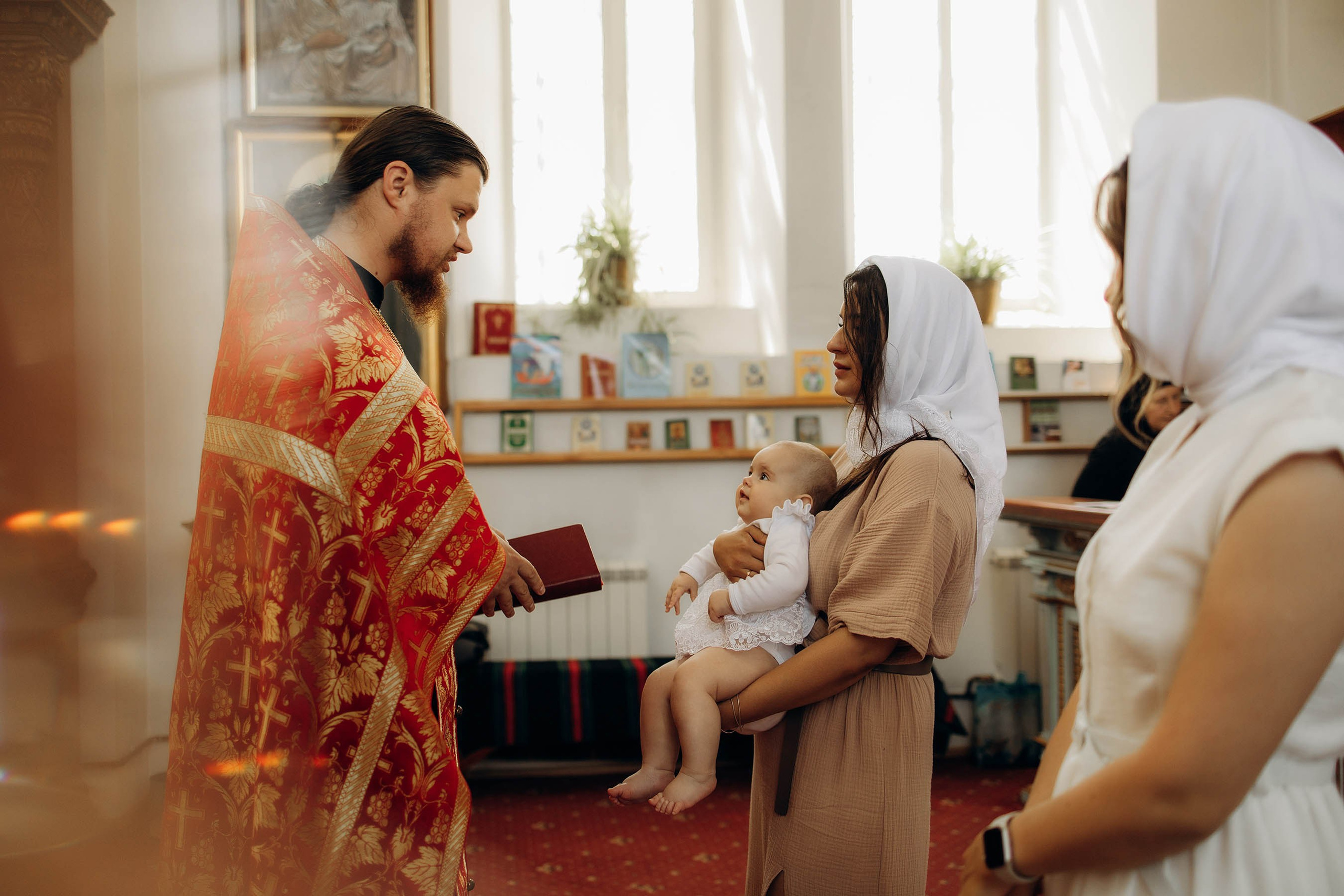Крещение Катерины. Свадебный фотограф Измаил, Констанца, Бухарест, Галац, Браила Julia Dickinson
