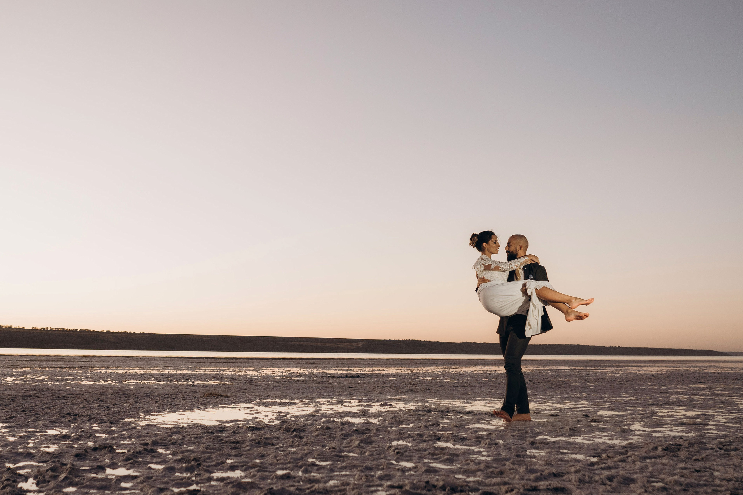 Рустам и Ирина. Свадебный фотограф Измаил, Констанца, Бухарест, Галац, Браила Julia Dickinson