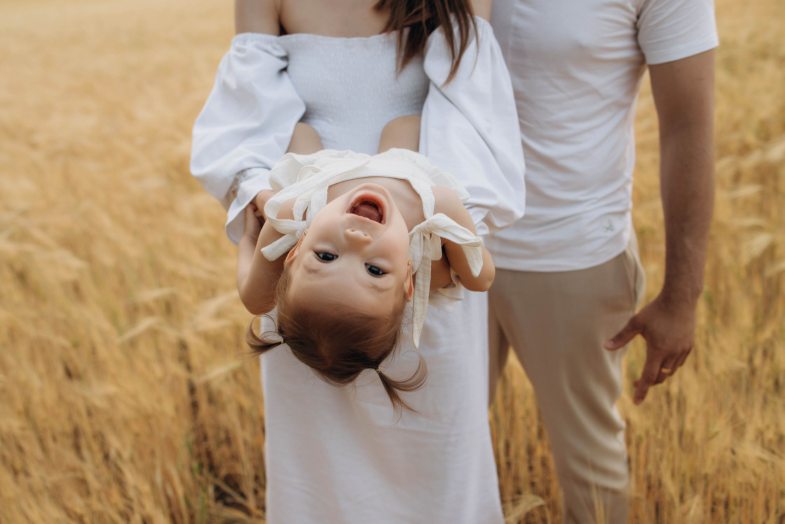 Вячеслав, Светлана и Кира. Свадебный фотограф Измаил, Констанца, Бухарест, Галац, Браила Julia Dickinson