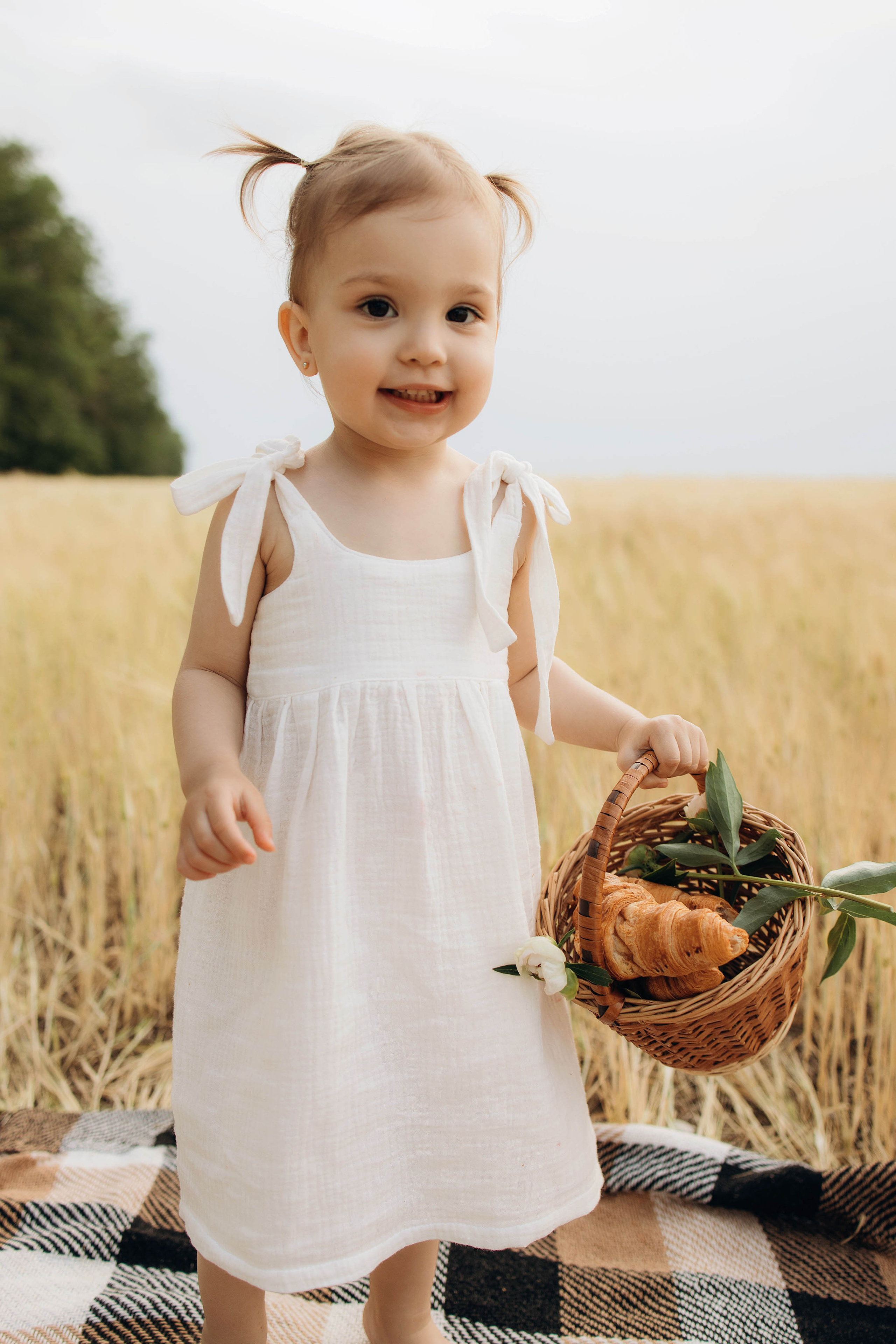 Вячеслав, Светлана и Кира. Свадебный фотограф Измаил, Констанца, Бухарест, Галац, Браила Julia Dickinson