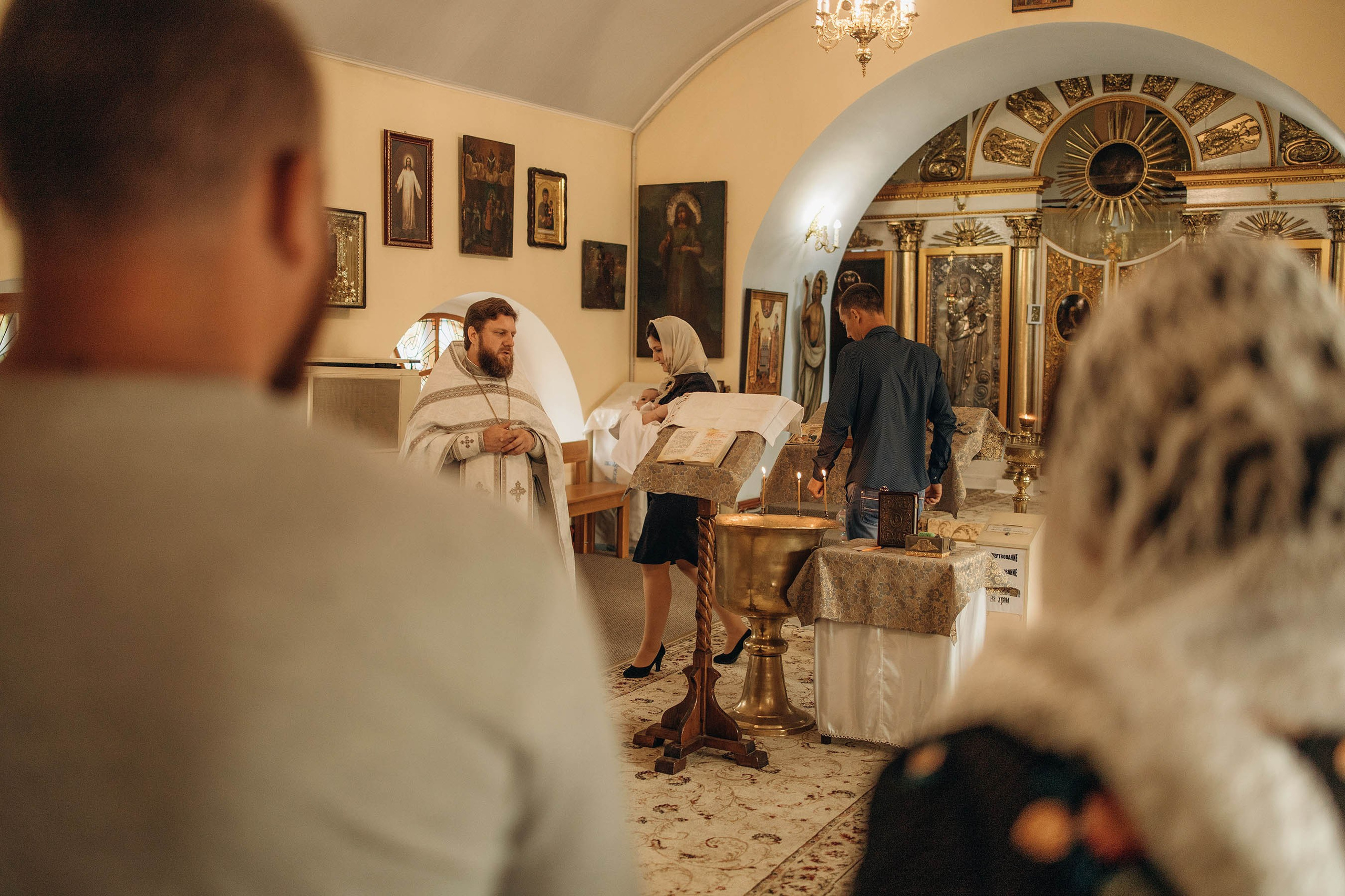 Крещение Элианы. Свадебный фотограф Измаил, Констанца, Бухарест, Галац, Браила Julia Dickinson